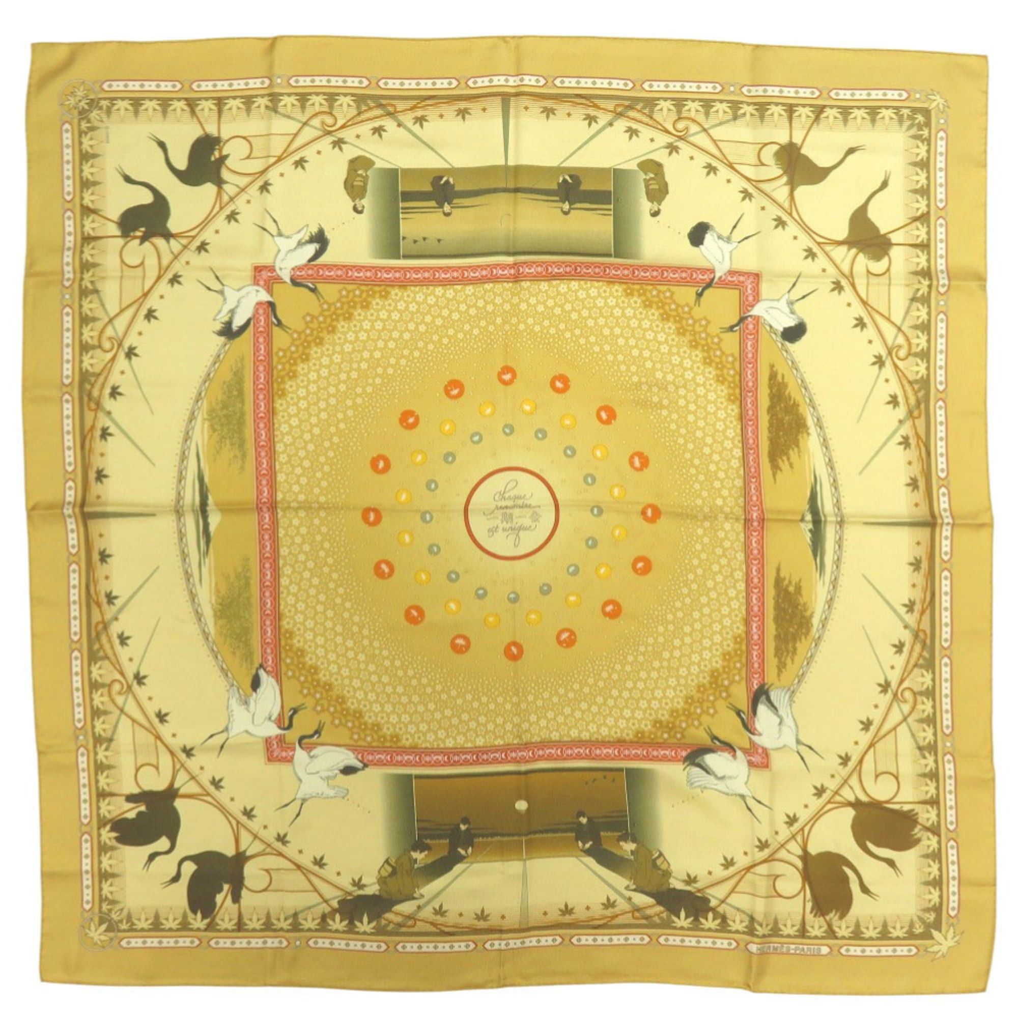 Hermes Excellent condition Hermès Carré 90 "Ichigo Ichie" Chaque Rencontre Est Unique silk scarf/muffler in yellow, orange, and green. 1115HERMES Size ONE SIZE - 1 Thumbnail