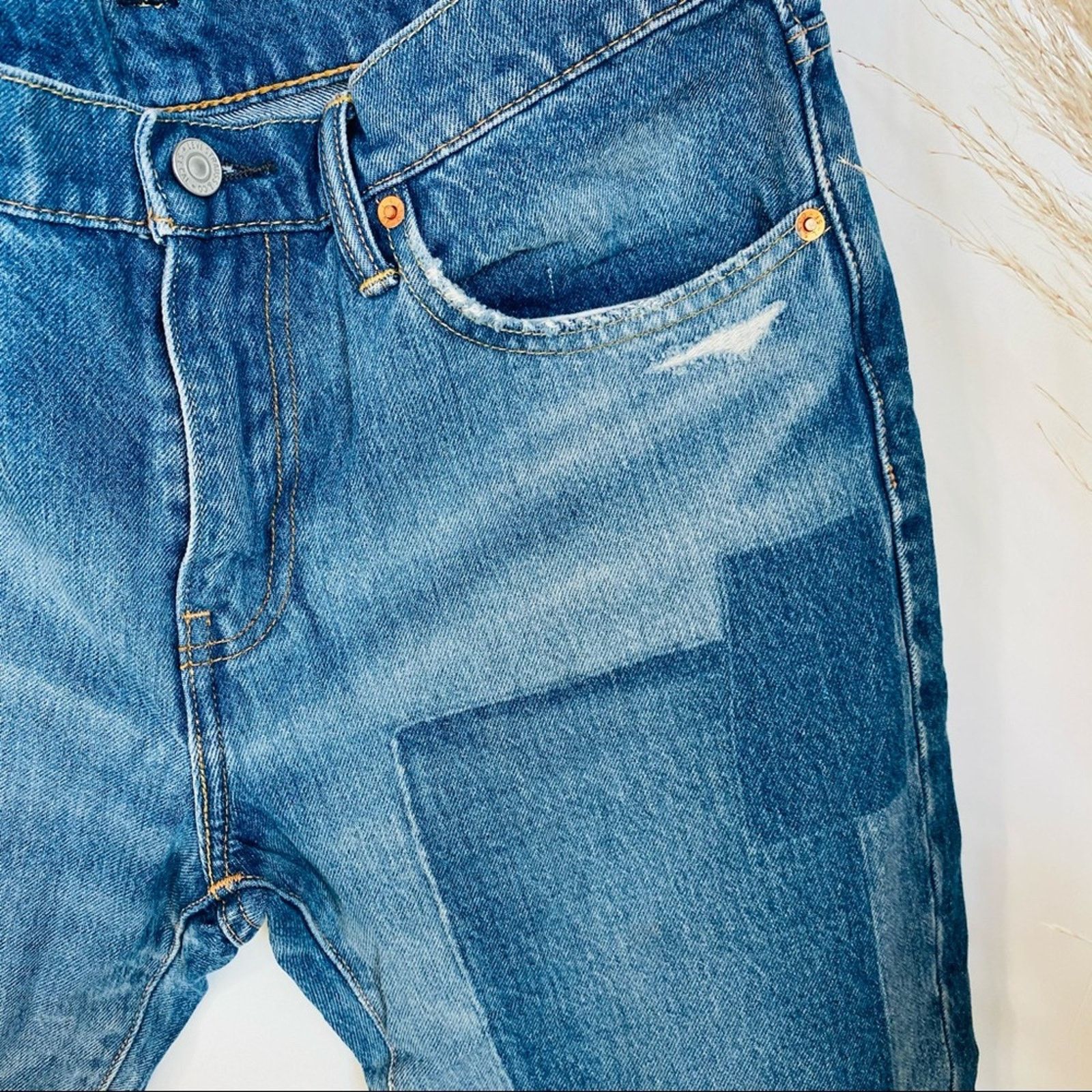 Levi's MENS LEVIS Vintage 32 x 30 Big E Blue Patchwork Denim Jeans Size US 32 / EU 48 - 3 Thumbnail