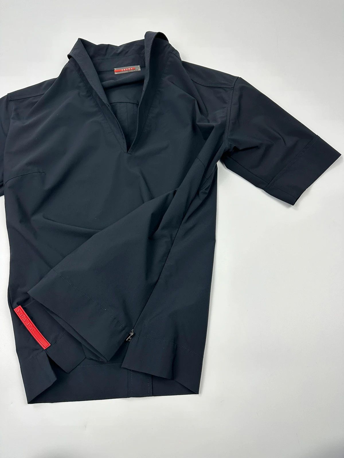Prada Prada Sport SS2000 V Neck Light Nylon Navy Blue Top Shirt Size M / US 6-8 / IT 42-44 - 7 Thumbnail