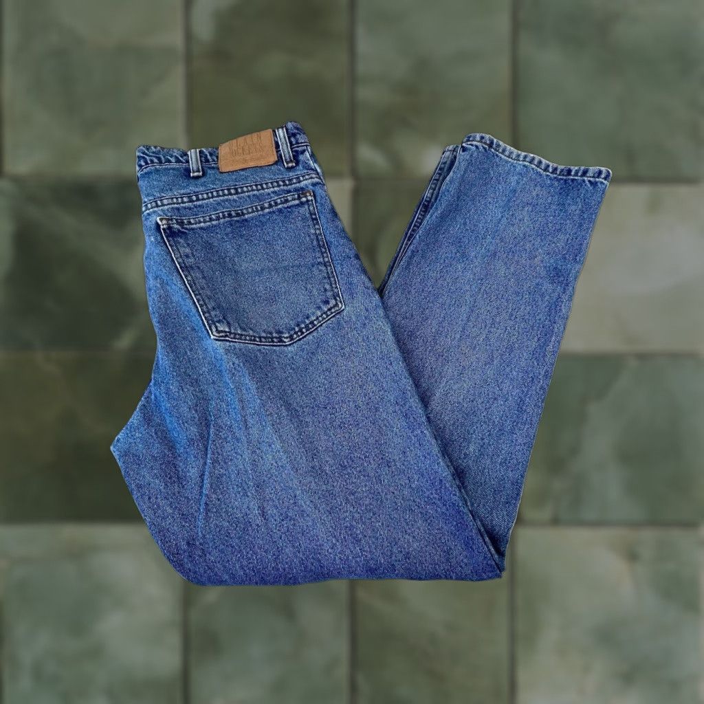Vintage Plain Pockets Mens Jeans Blue Straight Medium Wash Denim 36X32 Size US 36 / EU 52 - 1 Thumbnail
