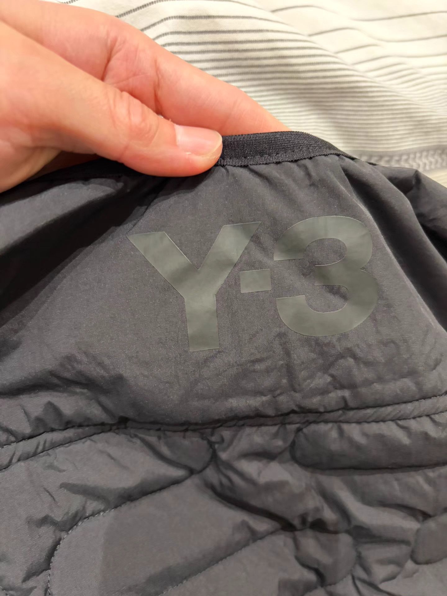 Y-3 Y-3 Quilted Slim V-Neck Gilet K8 Size US XL / EU 56 / 4 - 3 Thumbnail