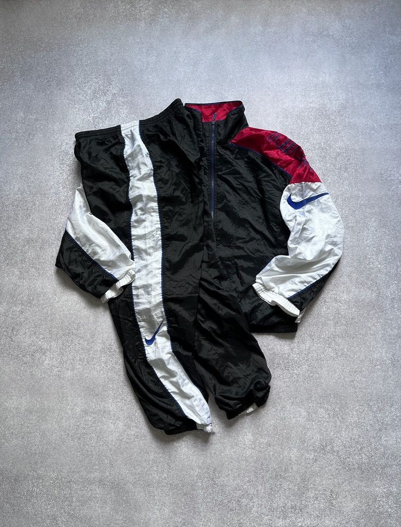 Other Vintage Nike Nylon Swoosh Tracksuit Y2K M Size US M / EU 48-50 / 2 - 1 Thumbnail