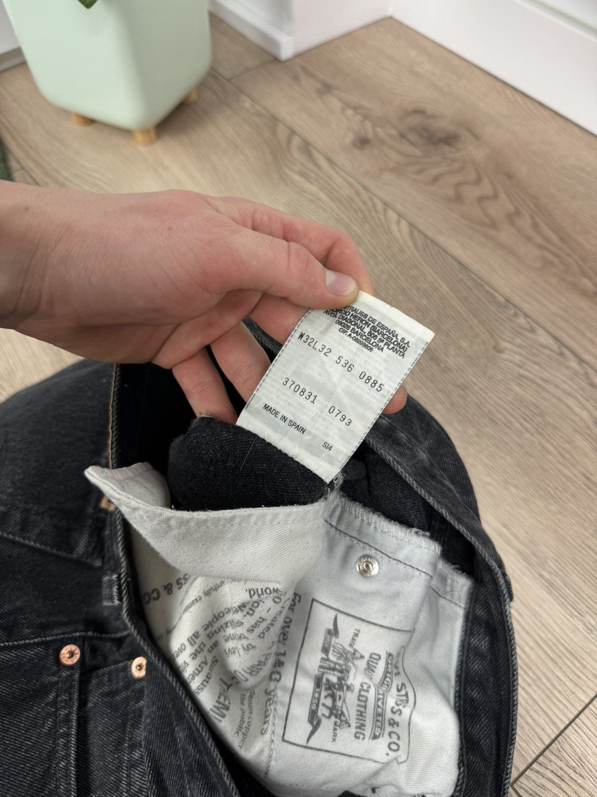 Levi's × Vintage 1990’s Vintage Levi’s 536 Charcoal Grey Denim Jeans 32X32 Size US 32 / EU 48 - 7 Thumbnail