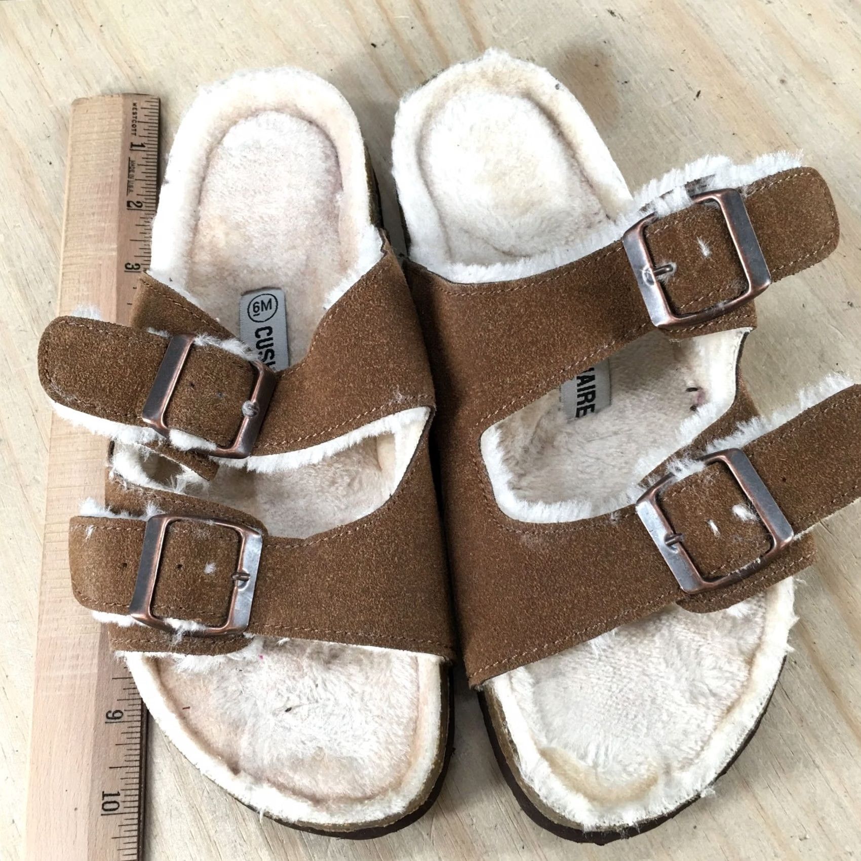 Vintage CUSHIONAIRE Slide Womens Brown Sandals Shearling Dual Buckle Strap Leather Size US 6 / IT 36 - 7 Thumbnail