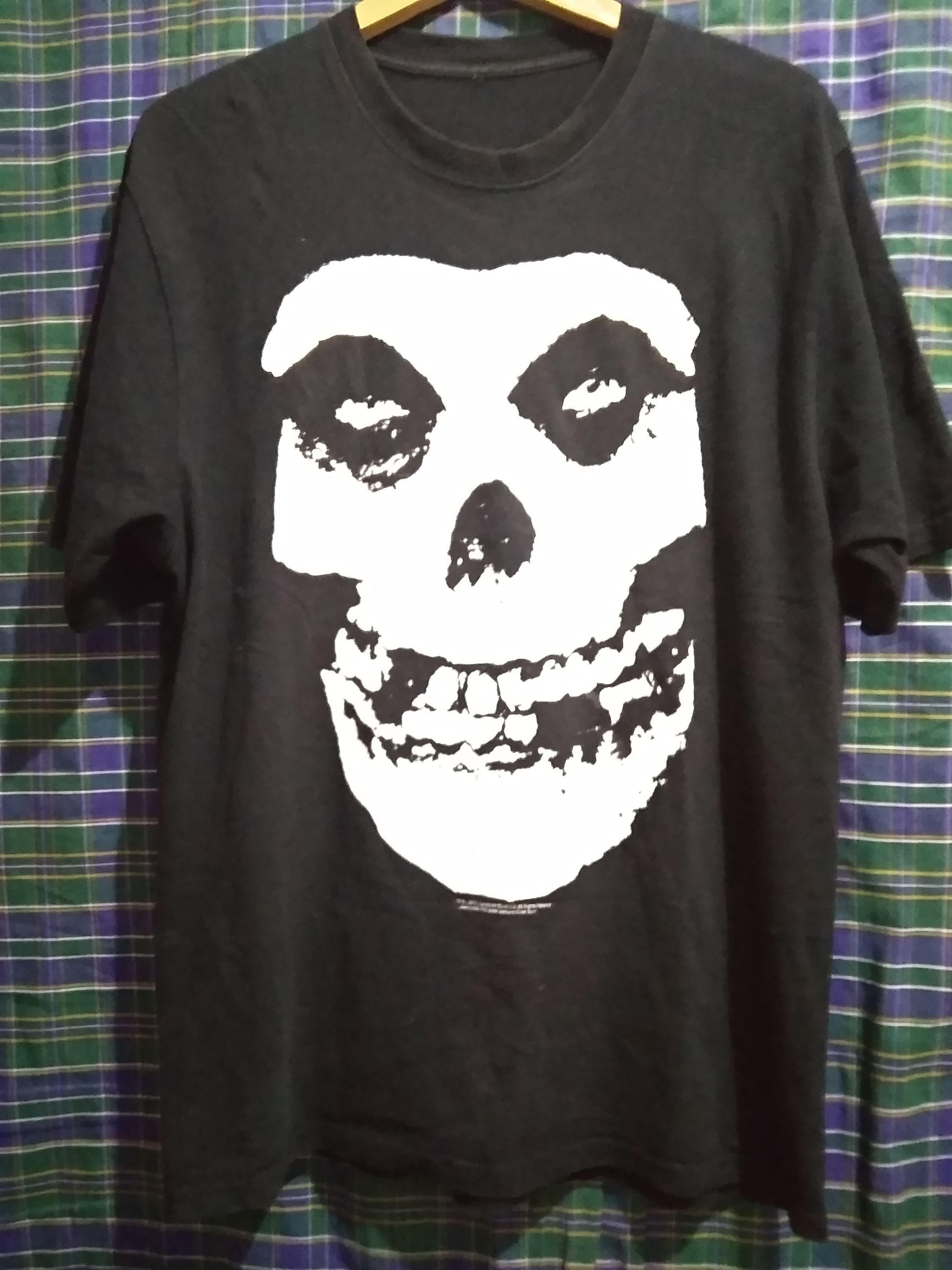 Band Tees Vintage Y2K Misfits iconic logo horror punk no backprint Size US XL / EU 56 / 4 - 1 Thumbnail