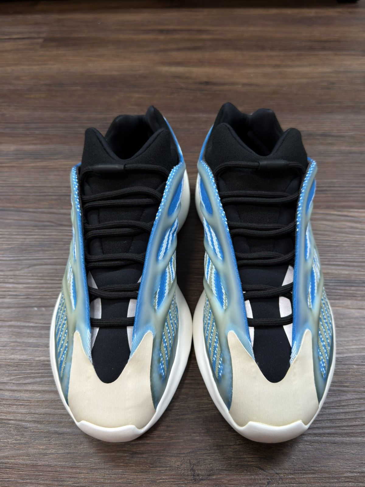 Yeezy Yeezy 700 v3 Arzareth 10US Size US 10 / EU 43 - 2 Thumbnail
