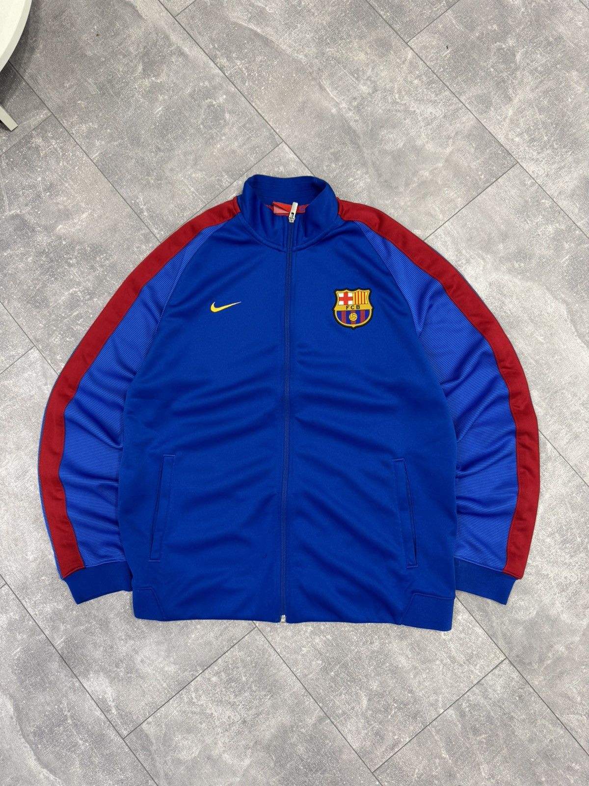 Nike Vintage Nike FC Barcelona Zip Soccer Jersey Y2K Drill Rare Size US XL / EU 56 / 4 - 10 Thumbnail