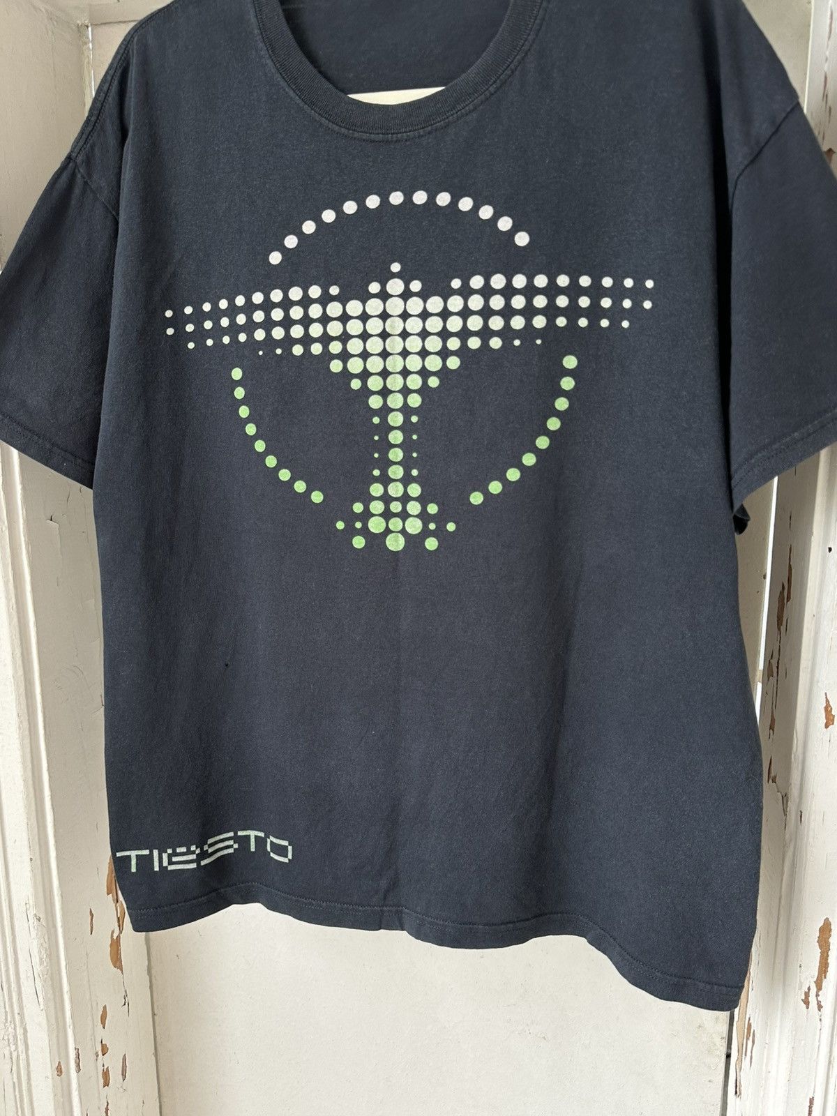 Vintage Vintage Tiesto Printed T-shirt Size US L / EU 52-54 / 3 - 3 Thumbnail