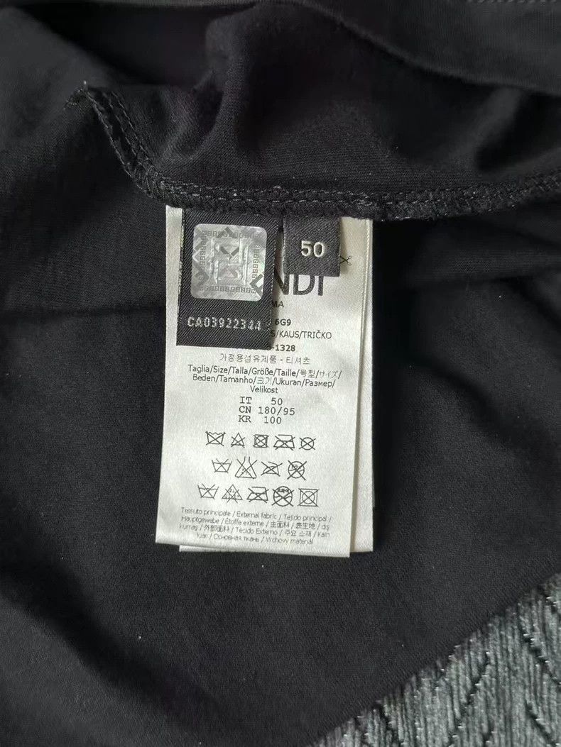 Fendi Fendi Little Monster Short Sleeve Size US M / EU 48-50 / 2 - 4 Thumbnail