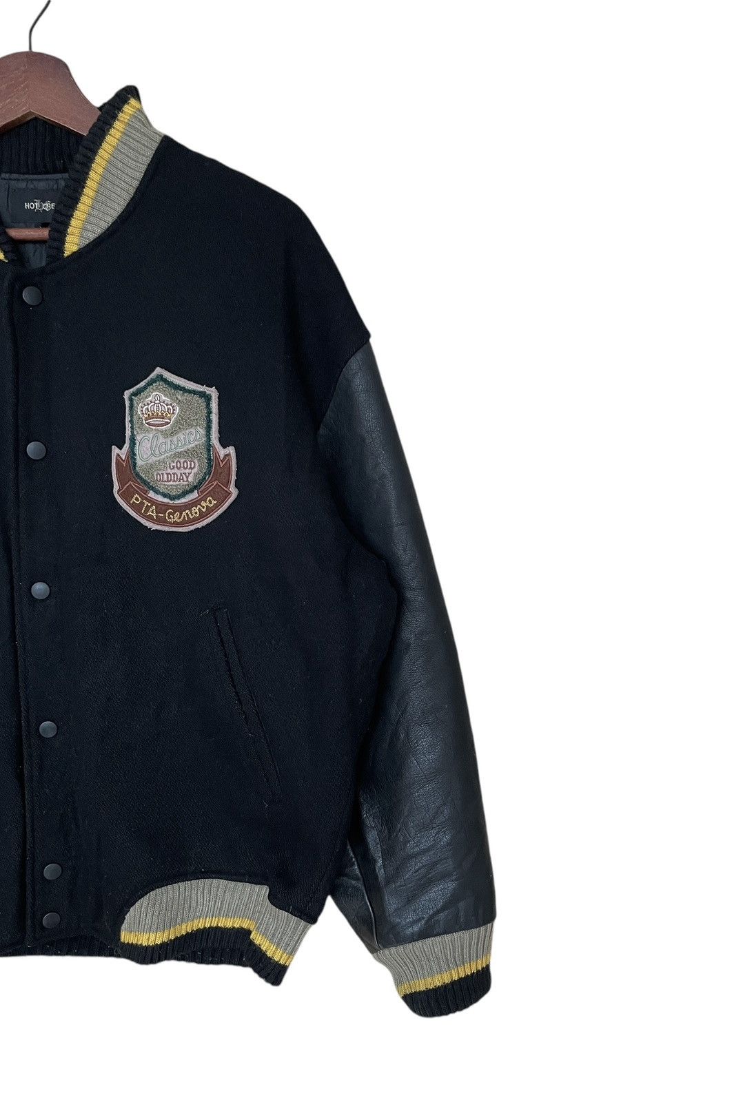 Vintage Vintage Brand Hotcrew Leather Varsity Jacket 1980s Size US L / EU 52-54 / 3 - 6 Thumbnail