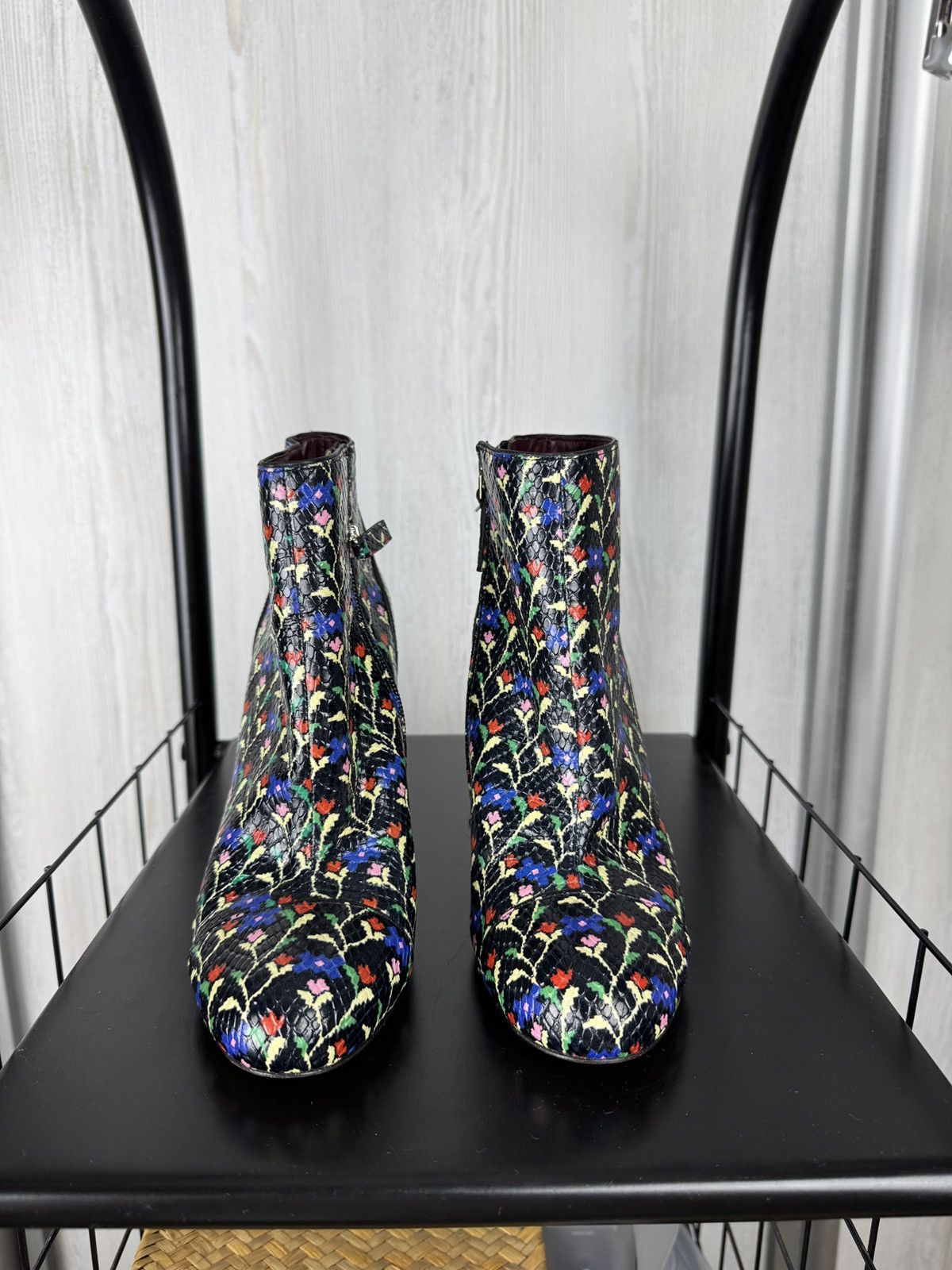 Marc Jacobs Marc Jacobs Cora Snake Floral Ankle Boots Size 36 (US6) Size US 6 / IT 36 - 5 Thumbnail