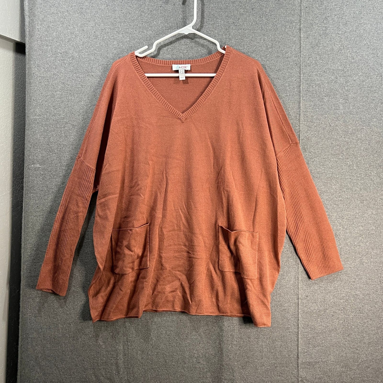 Denim & Co. Denim & Co. Petite V-Neck Drop-Shoulder Lone-Sleeve Pocket Size XL / US 12-14 / IT 48-50 - 1 Thumbnail