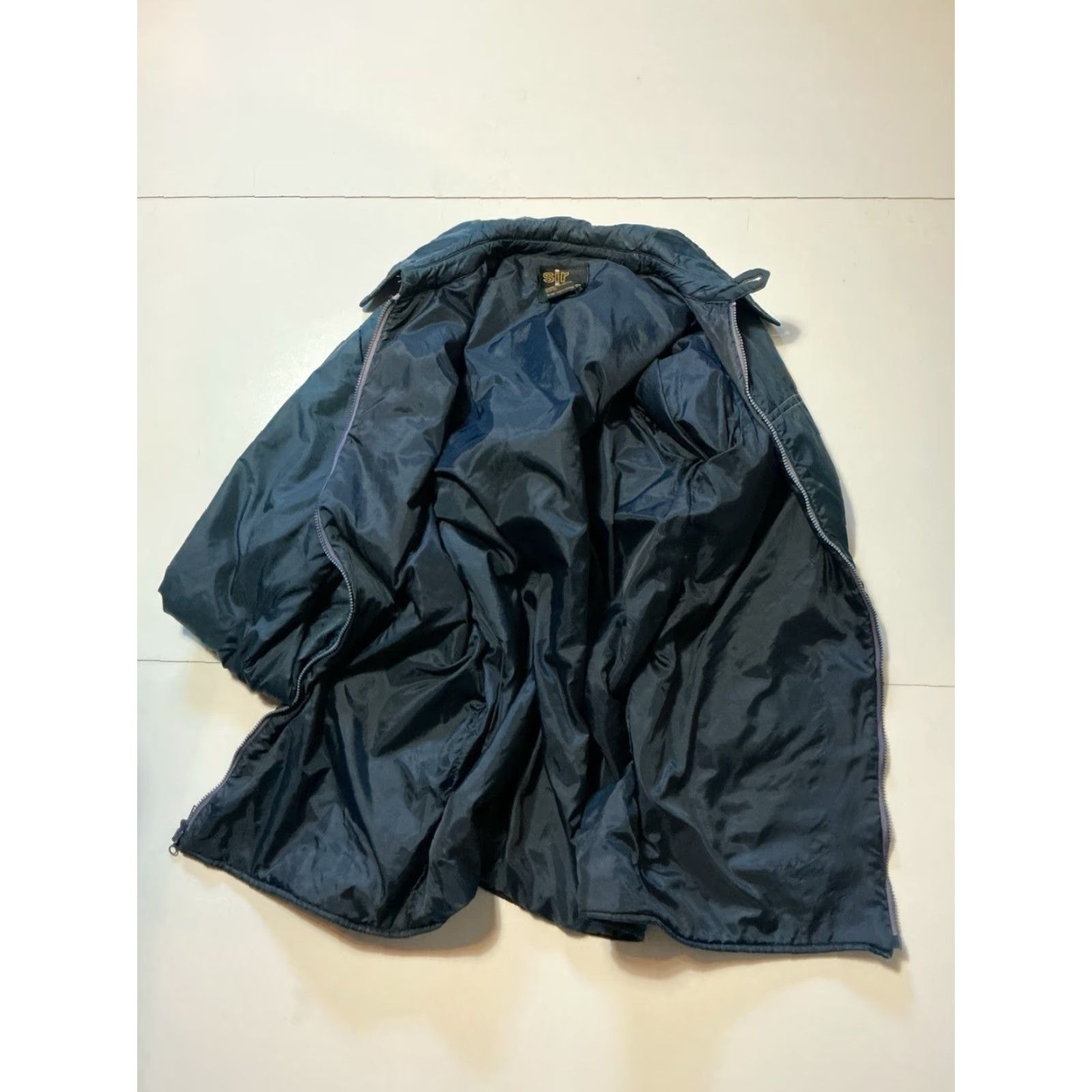 Vintage VINTAGE Sir Jac Polyester Navy Blue Puffer Parka Full Zip Work Long Jacket XL Adults Blue Parka 1980s Mens Size US XL / EU 56 / 4 - 3 Thumbnail