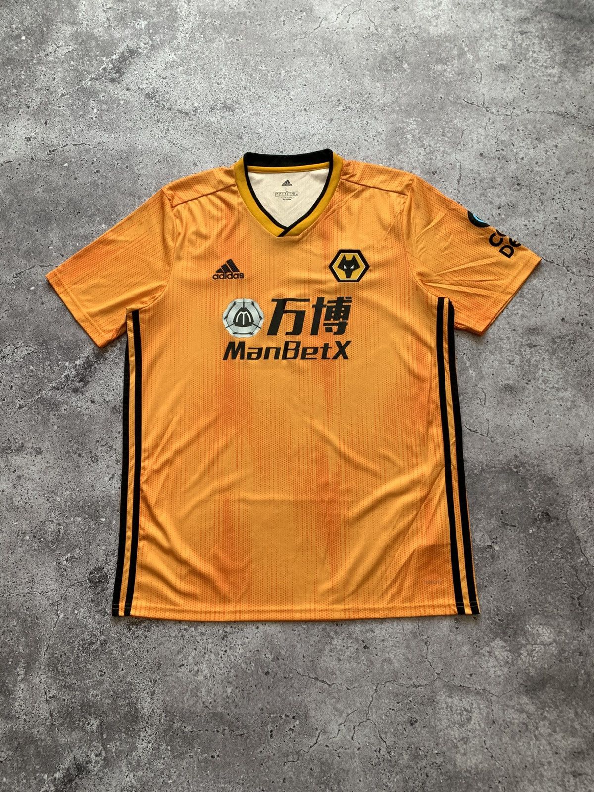Adidas 🔥ADIDAS WOLVERHAMPTON 2019 2020 HOME SOCCER JERSEY Size US L / EU 52-54 / 3 - 1 Thumbnail