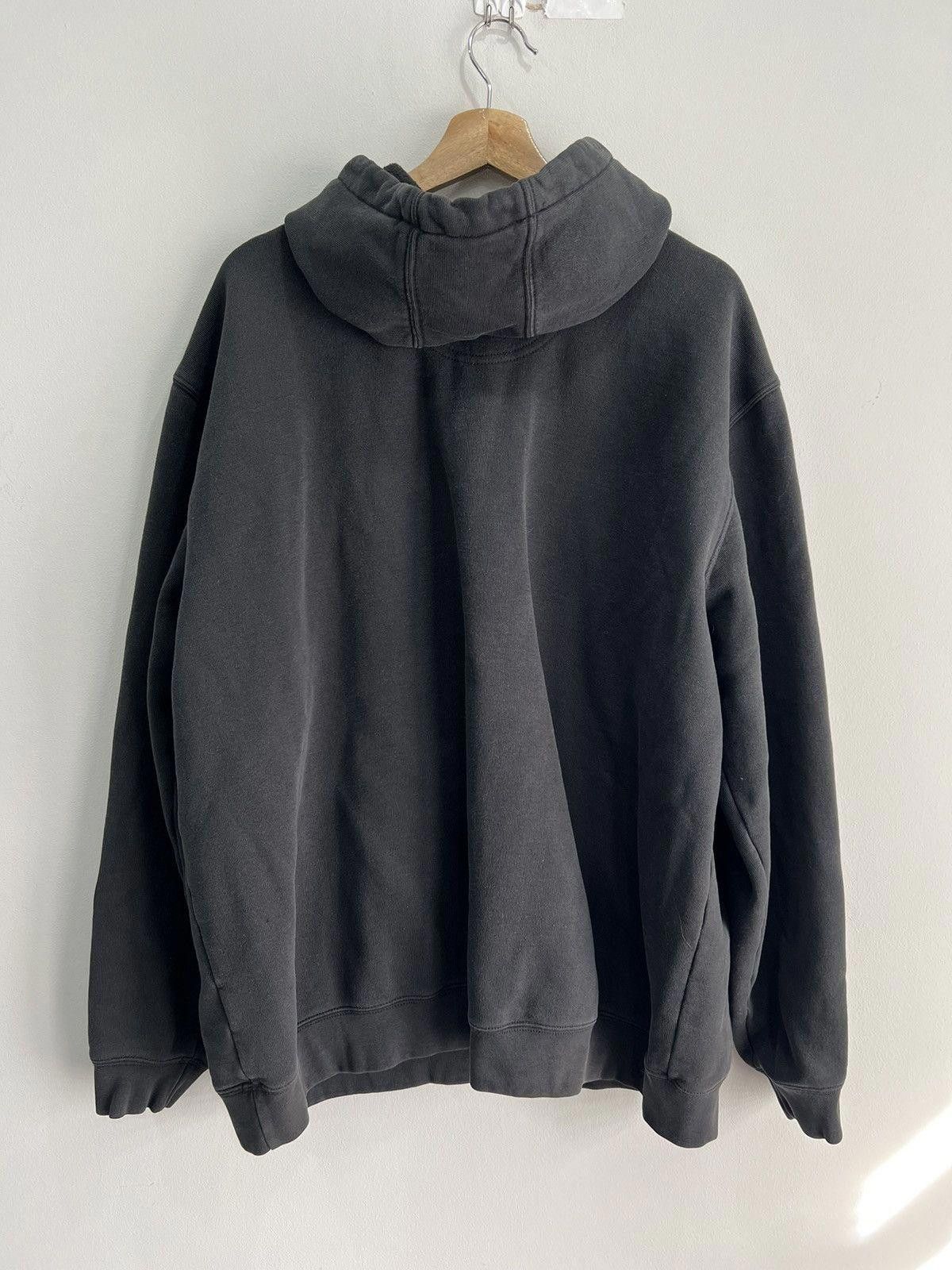Vintage Vintage Carhartt Hoodie Sweater Sweatshirt xxl Size US XXL / EU 58 / 5 - 2 Thumbnail