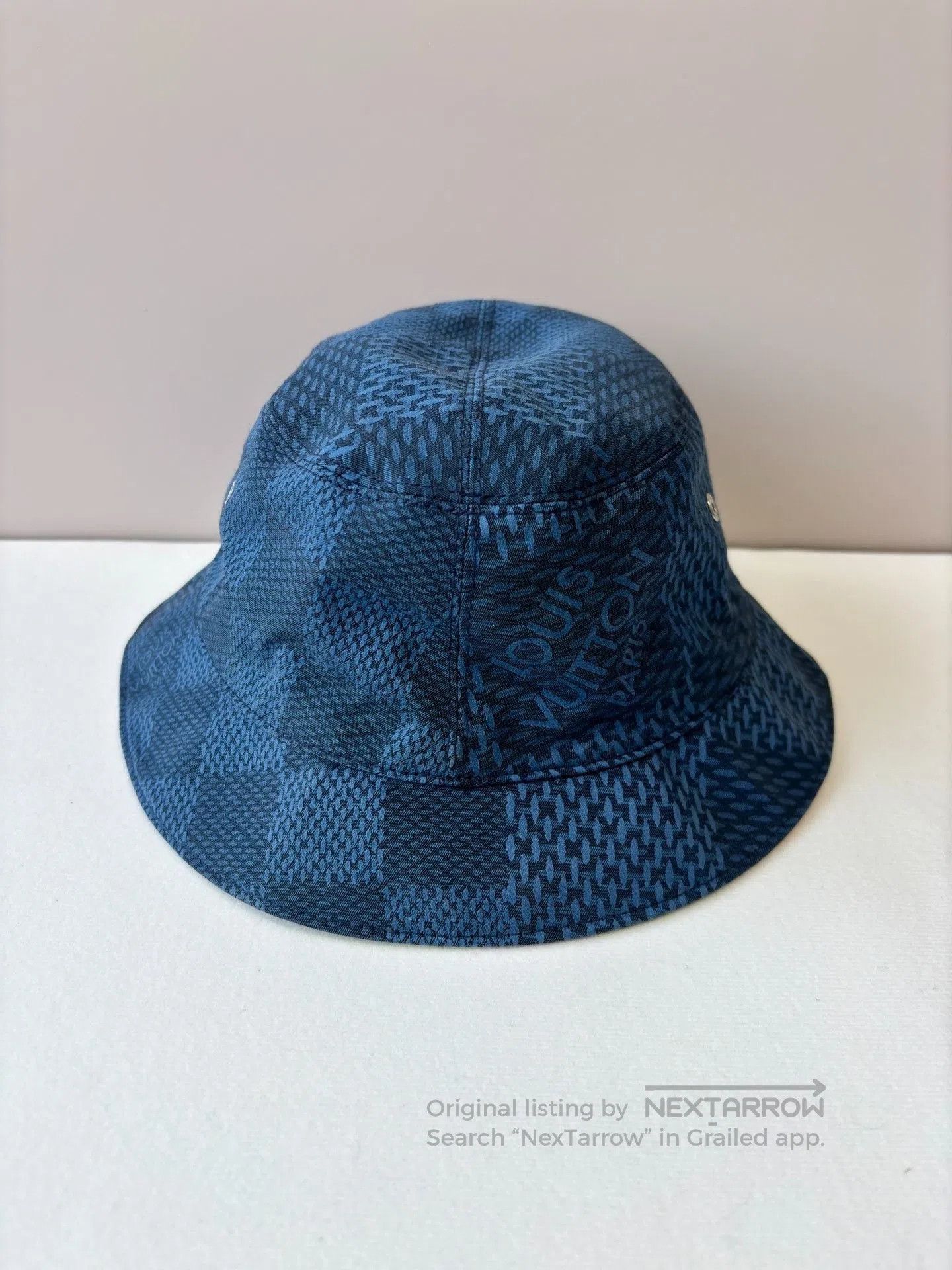 Louis Vuitton Louis Vuitton Blue Check Bucket Hat. Size ONE SIZE - 1 Thumbnail
