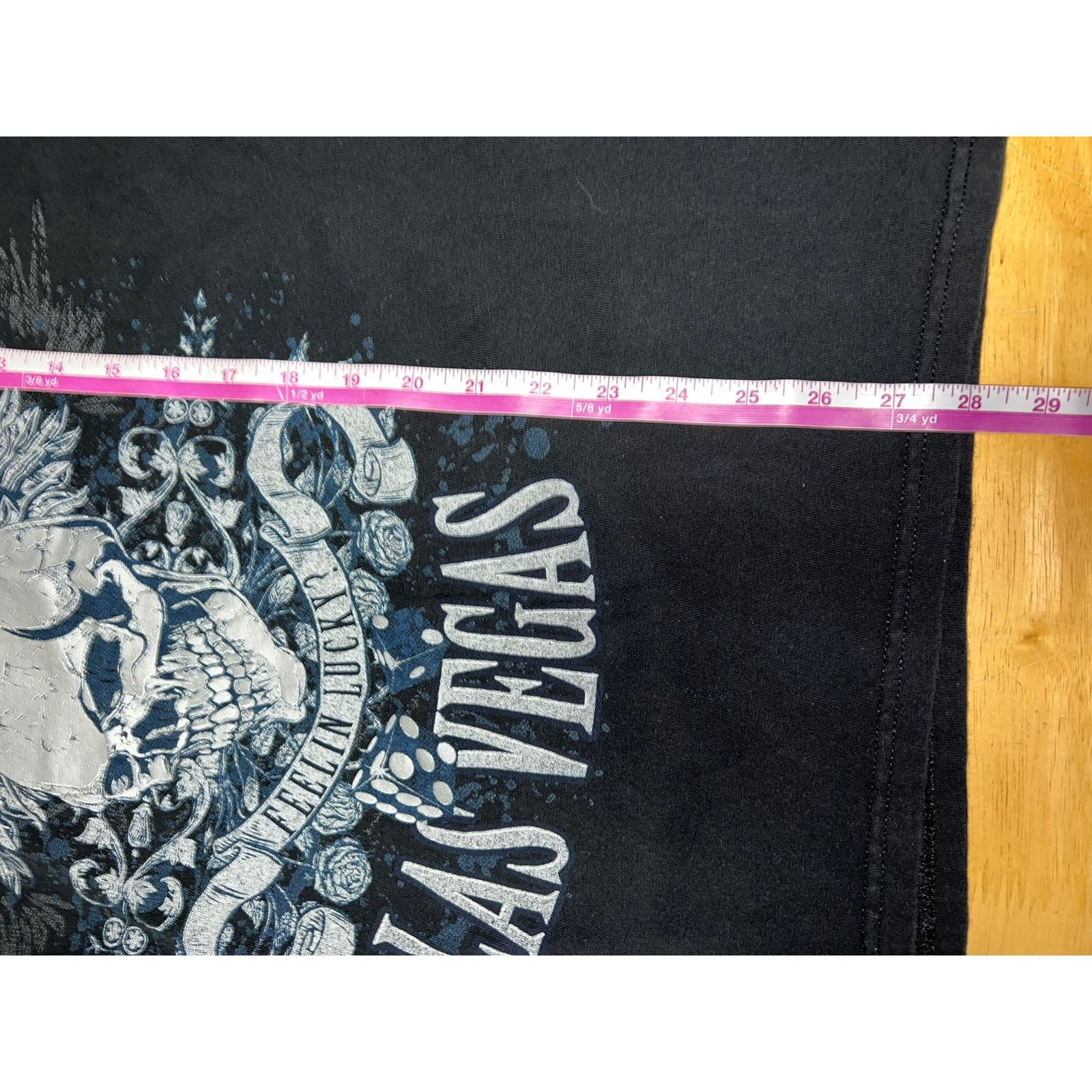 Vintage Y2K Las Vegas Shirt City Of Sin Feeling Lucky Skull Wings L Size US L / EU 52-54 / 3 - 9 Thumbnail