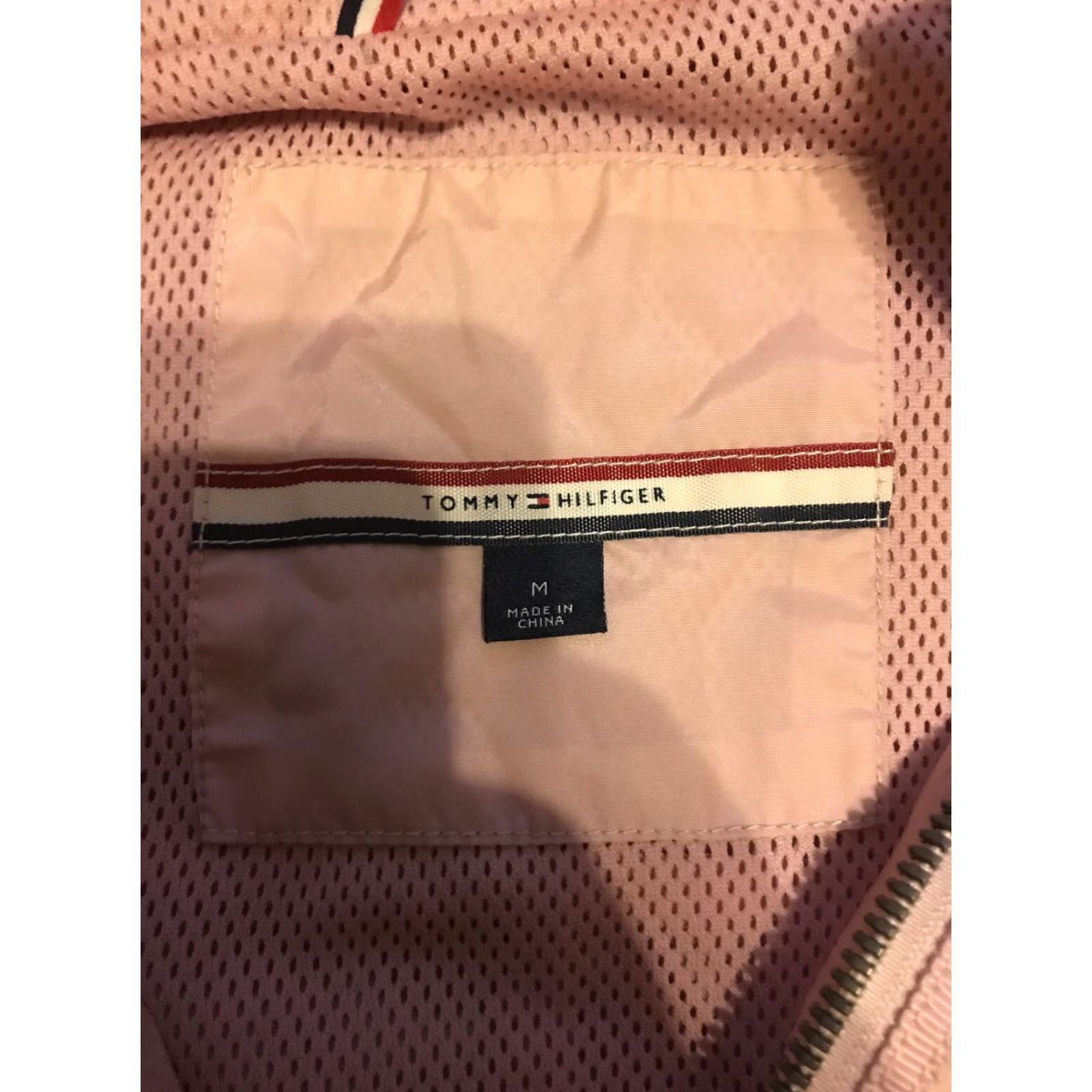 Tommy Hilfiger Tommy Hilfiger Windbreaker Jacket Women M Pink Nylon Lining Nylon Regular Size M / US 6-8 / IT 42-44 - 2 Thumbnail