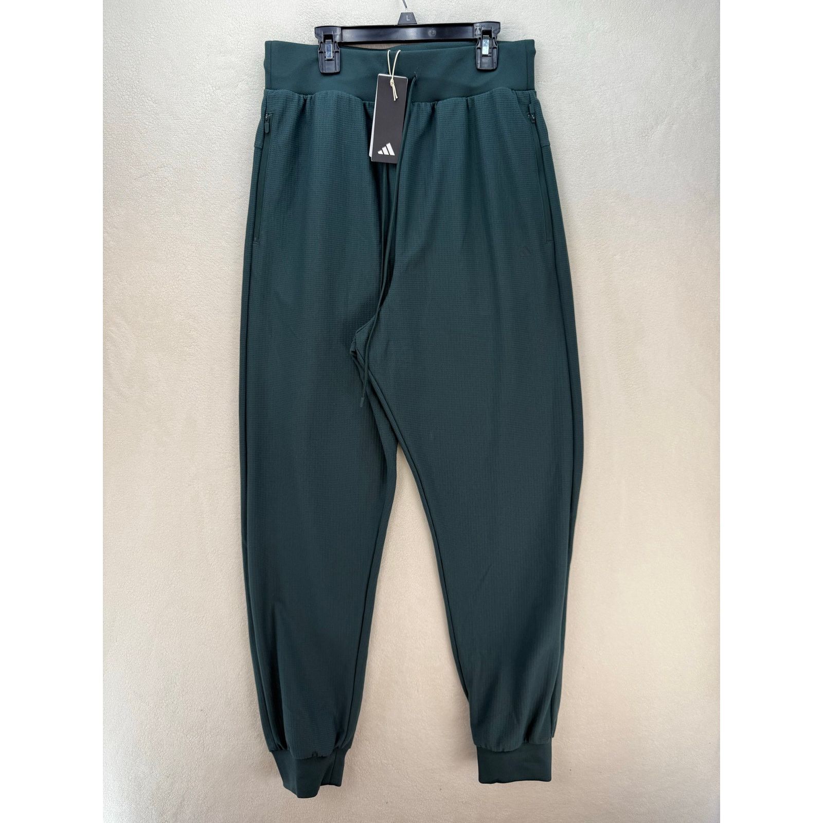 Adidas ADIDAS UNISEX SMALL WAFFLE JOGGER IT2475 BASKETBALL BRUSHED Size US 27 - 1 Thumbnail