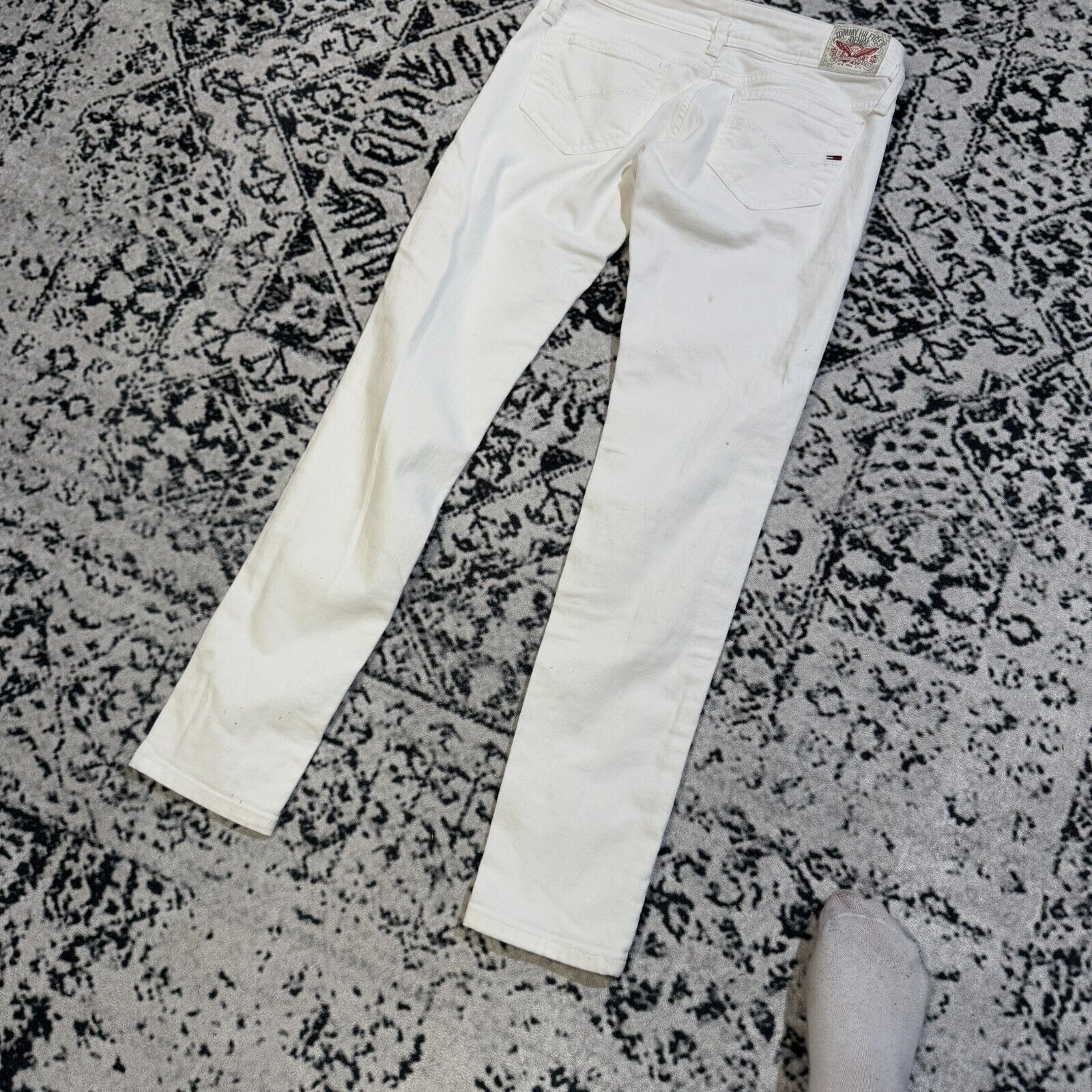 Tommy Hilfiger × Vintage Vintage Tommy Hilfiger Women's White Cotton Size W26 90s Size US 26 / EU 42 - 11 Thumbnail
