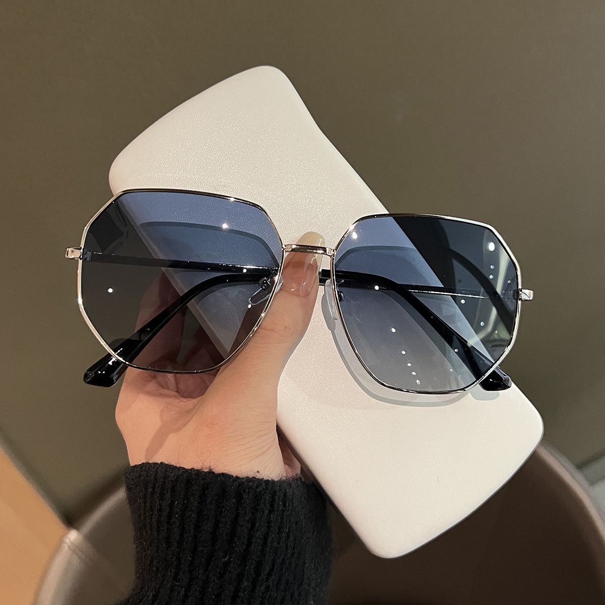 VIBE Hip-hop Street ins style custom avant-garde sunglasses Size ONE SIZE - 1 Thumbnail