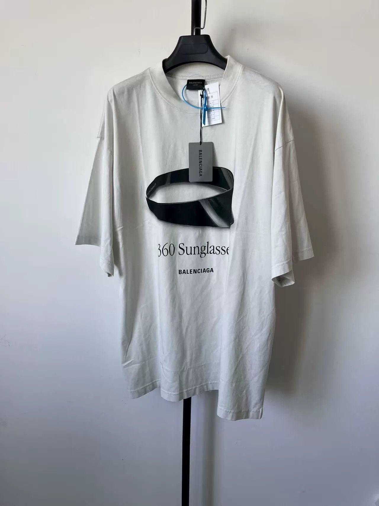 Balenciaga Balenciaga 360 SUNGLASSES Print T-Shirt Size US XL / EU 56 / 4 - 1 Thumbnail