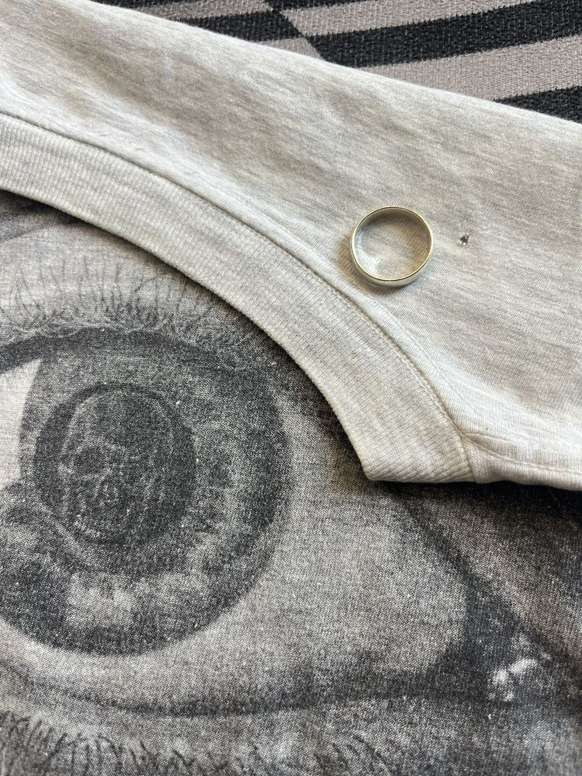 Arts & Science Vintage M.C. ESCHER HEIRS “ Eye “ 90’s Art collection Tshirt Size US L / EU 52-54 / 3 - 9 Thumbnail