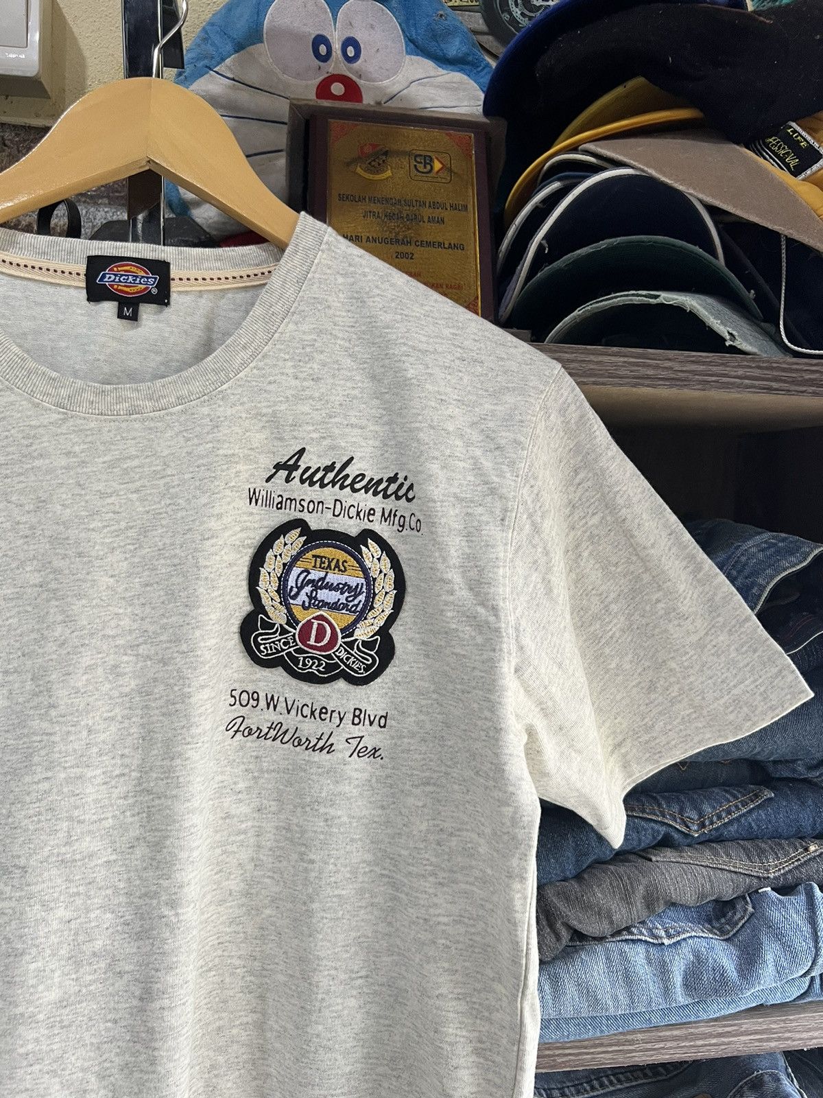 Dickies 🔥Vintage Dickies Built To Last Tees Size US M / EU 48-50 / 2 - 4 Thumbnail