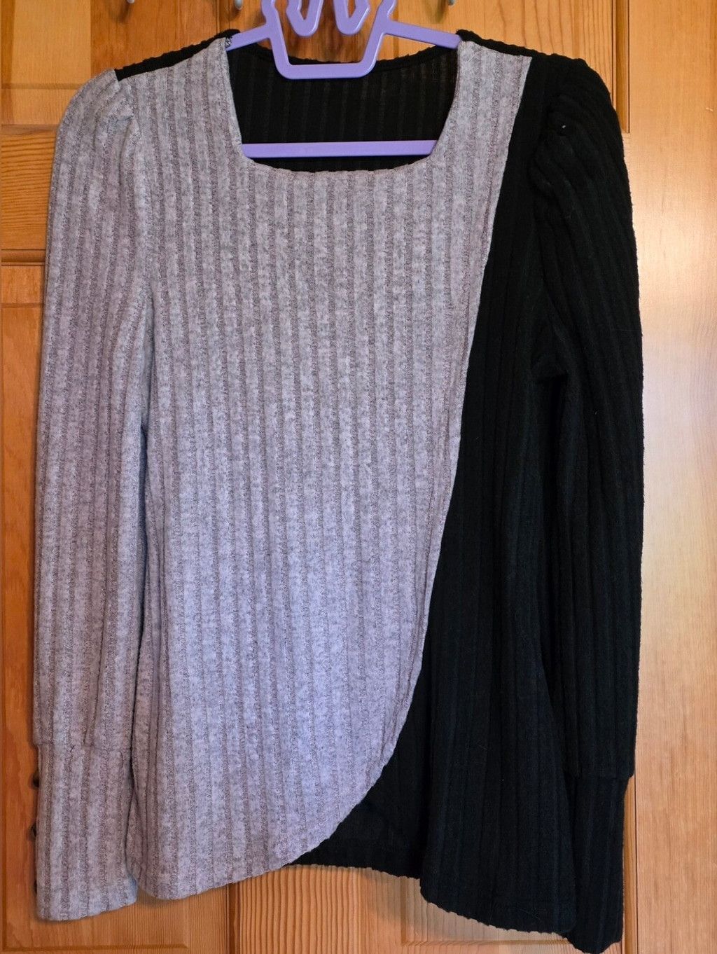 The Unbranded Brand Ribbed Zip-Neck Black Women's (S) Sweater Bundle (3) Size S / US 4 / IT 40 - 12 Thumbnail