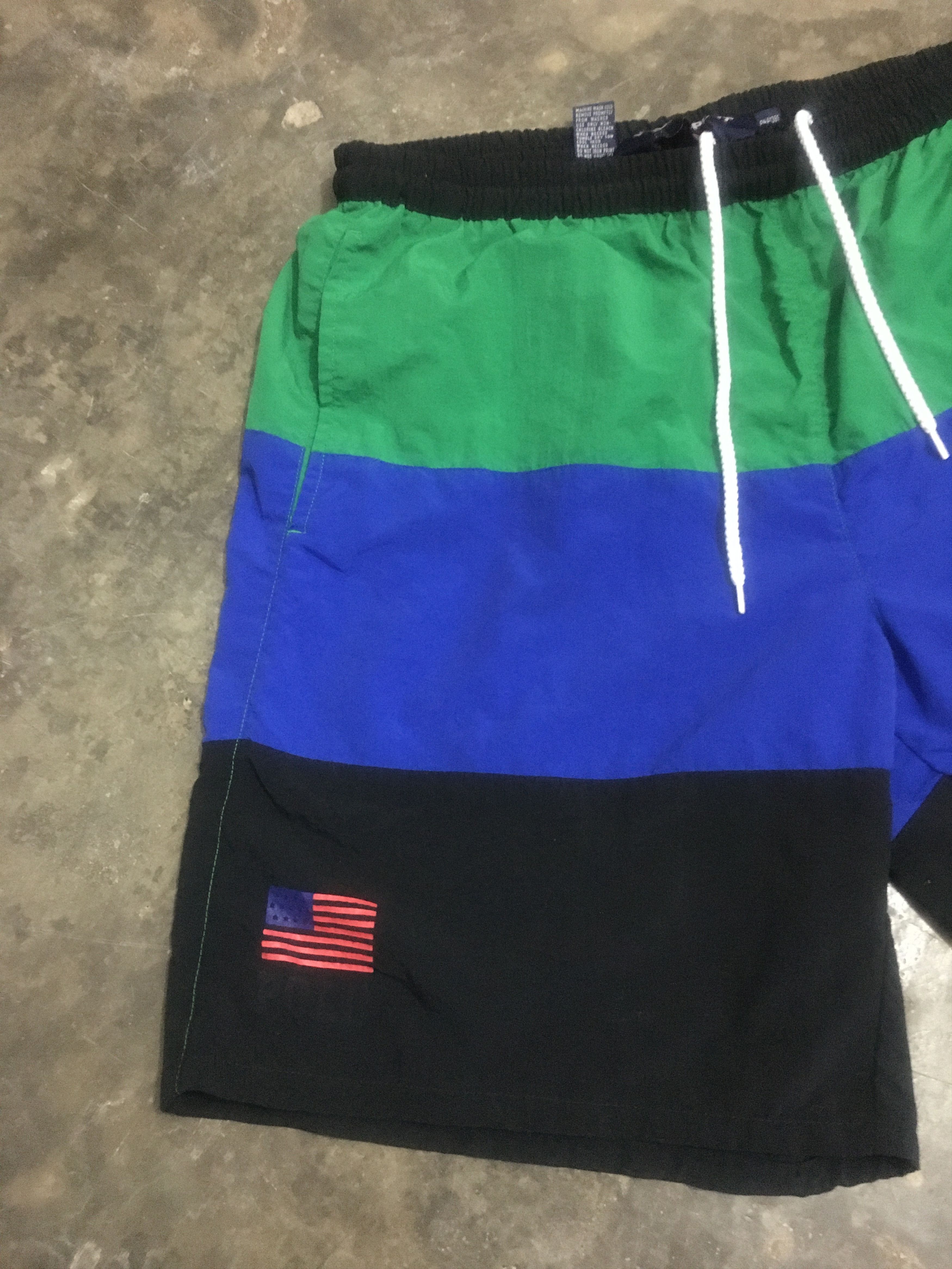 Vintage Polo Sport Ralph Lauren USA Flag Short Pants
