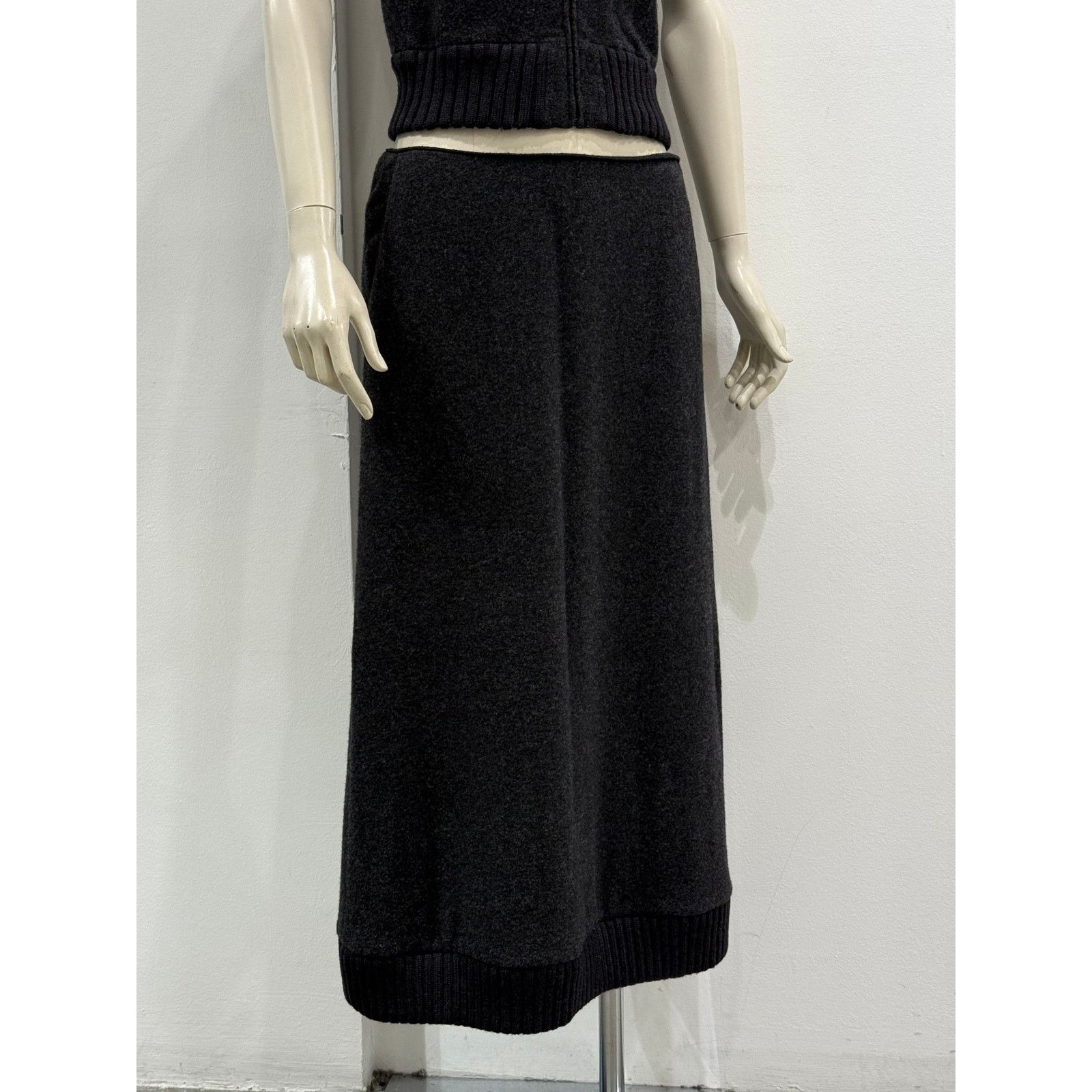Miu Miu 2000s Miu Miu full set with long skirt Size M / US 6-8 / IT 42-44 - 5 Thumbnail
