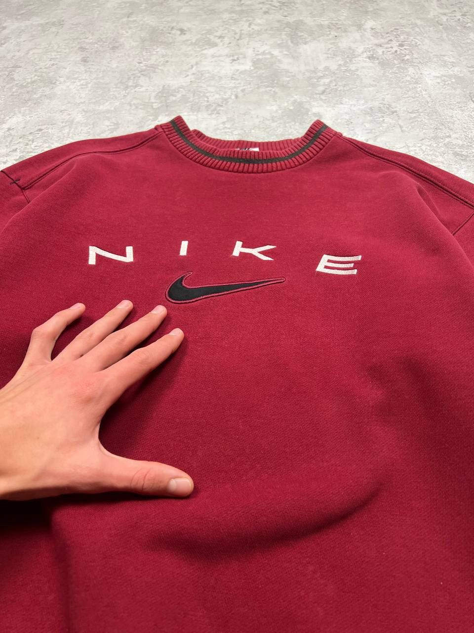 Nike Rare Vintage Nike Sweatshirt Spell Out Embroidered Logo Y2K Size US M / EU 48-50 / 2 - 14 Thumbnail