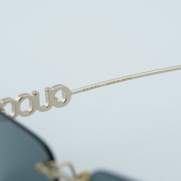 Gucci Gucci GG1808S 003 Sunglasses Gold Rectangle Frame, Grey Size ONE SIZE - 9 Thumbnail