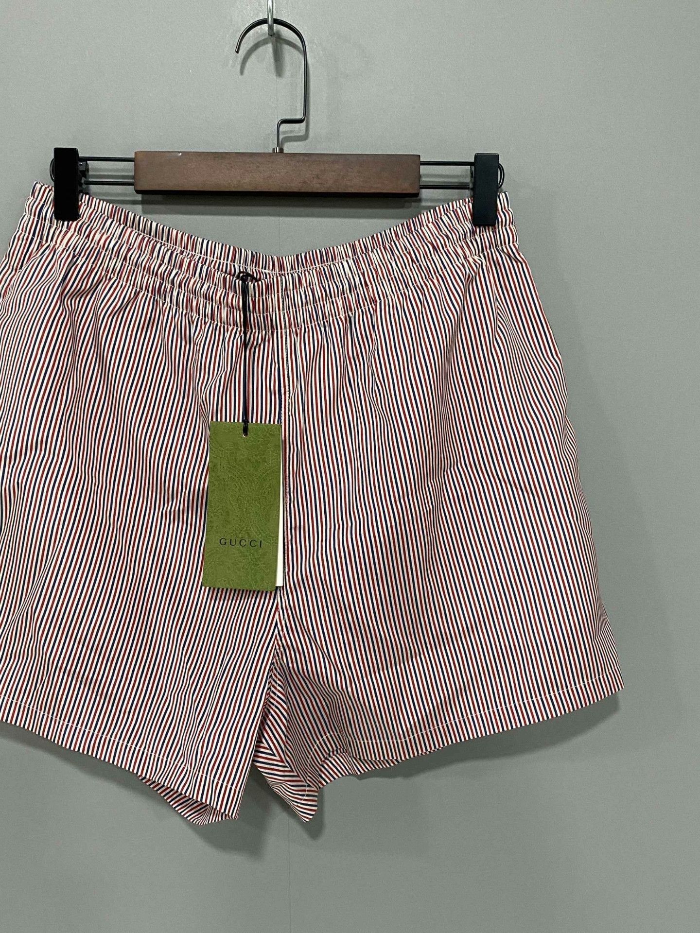 Gucci Gucci Striped Shorts 35 Men Size US 35 - 1 Thumbnail