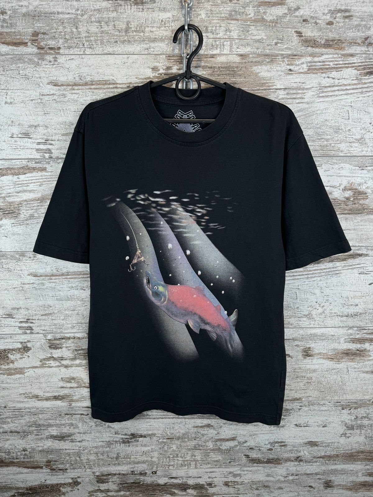 Japanese Brand Mens Palace FISHY T-SHIRT SKATEBOARDS tee streetwear Size US S / EU 44-46 / 1 - 2 Thumbnail