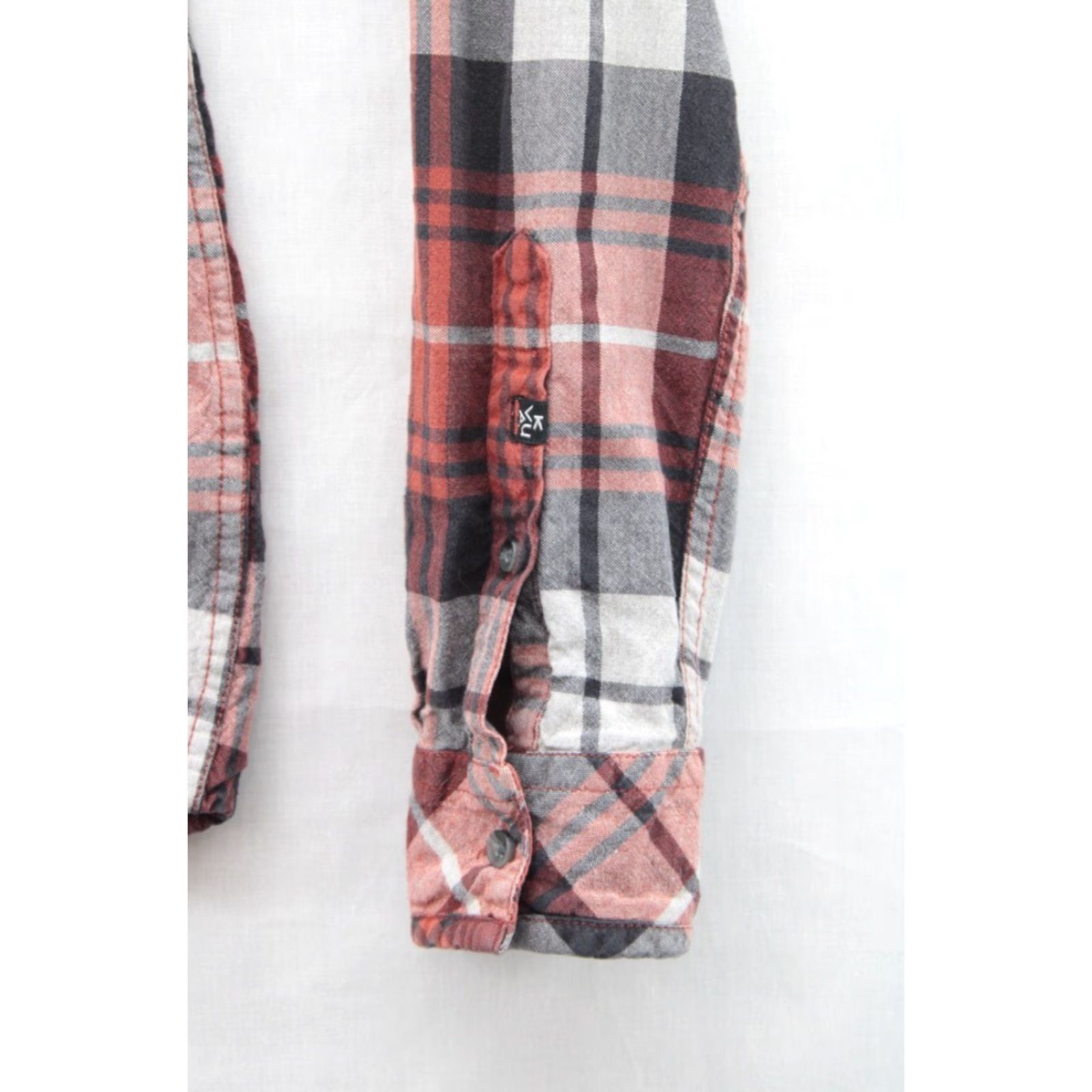KAVU VINTAGE KAVU Shirt Plaid Woven Cotton Long Sleeve Red Men's Small Gorpcore Size US S / EU 44-46 / 1 - 2 Thumbnail
