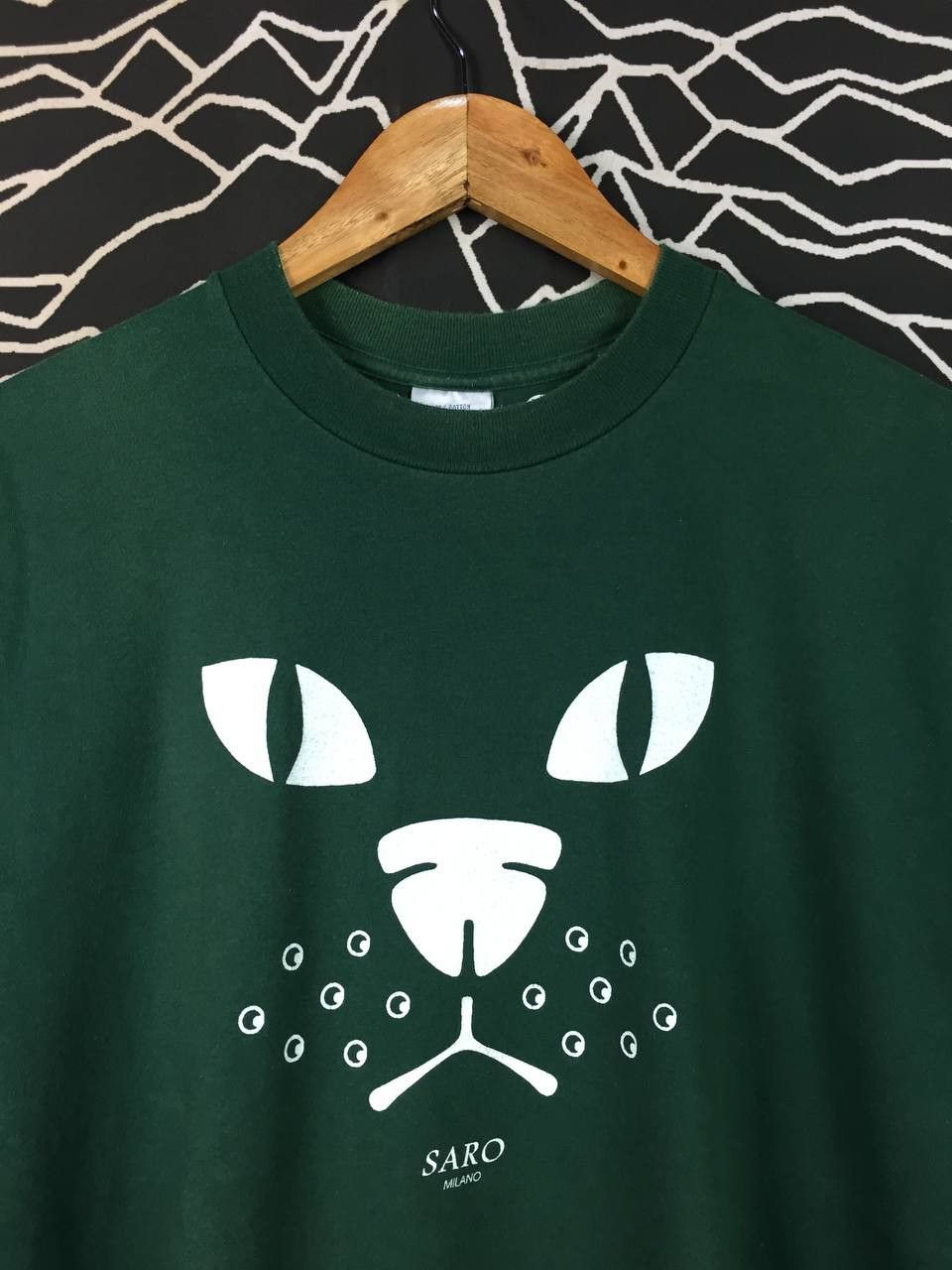 Vintage Vtg 90s SARO Milano Made in Scotland Cat Graphic Tee Size US M / EU 48-50 / 2 - 3 Thumbnail