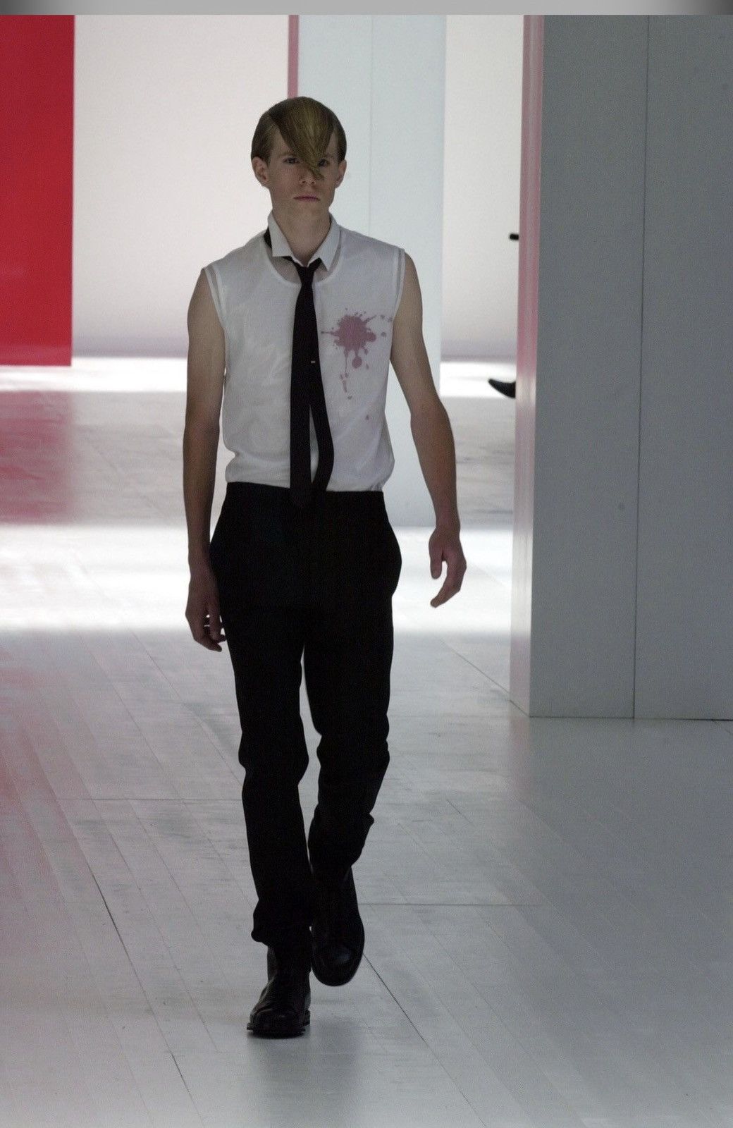 Dior × Hedi Slimane Dior Homme SS02 Boys Don’t Cry Bloodwound Tank Size US S / EU 44-46 / 1 - 3 Thumbnail