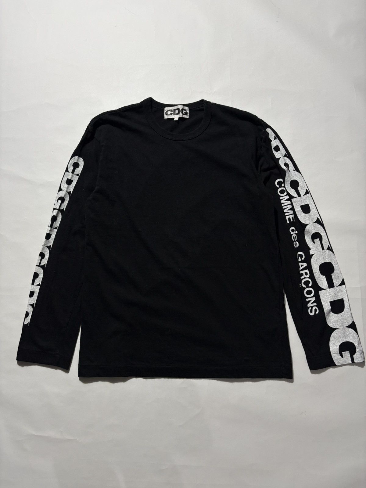 Comme des Garcons COMME DES GARCONS CDG SLEEVE PRINT LOGO L/S Size US L / EU 52-54 / 3 - 1 Thumbnail