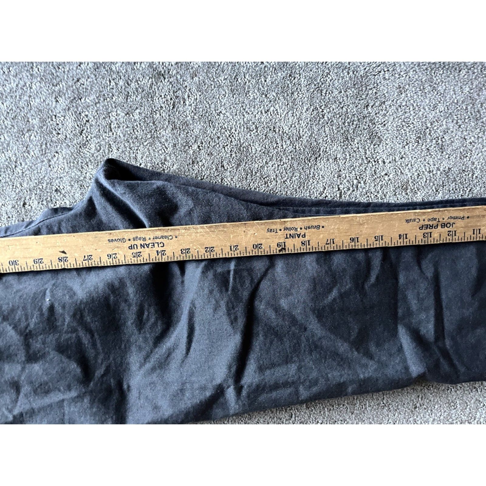 H&M VINTAGE N/A? Wait: It's not vintage. So: H&M Dress Pants Women 14 Gray Business Casual Pull On Ankle Zip Side 14 Regular Gray Dress Pants Womens Size 36" / US 14 / IT 50 - 6 Thumbnail