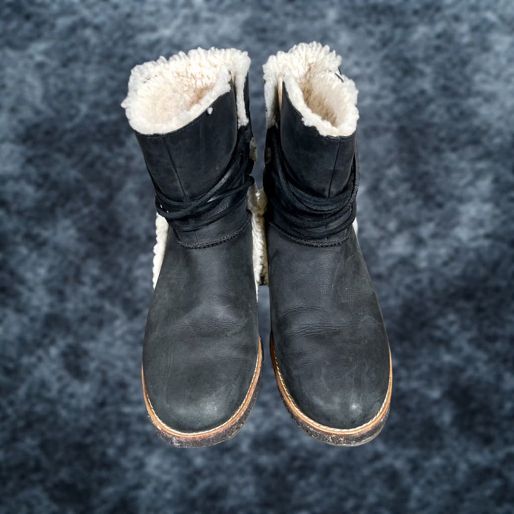 Ugg VINTAGE? No — UGG Australia Luisa Womens 7 Water Resistant Leather Boots Gray Size US 7 / IT 37 - 1 Thumbnail
