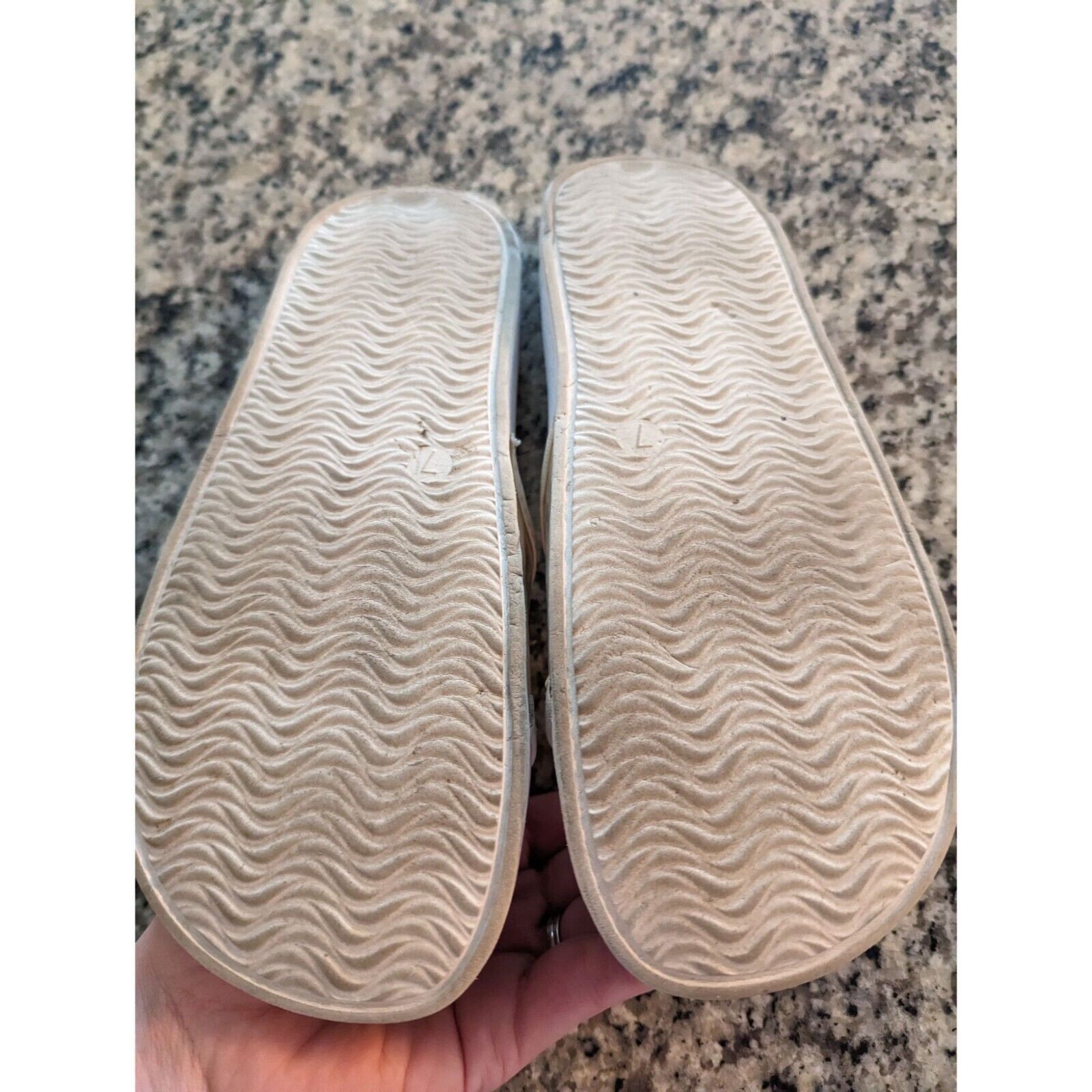 Juicy Couture Juicy Couture Womens Sz 7 Slides Sandals White Clear Top Size US 7 / IT 37 - 5 Thumbnail
