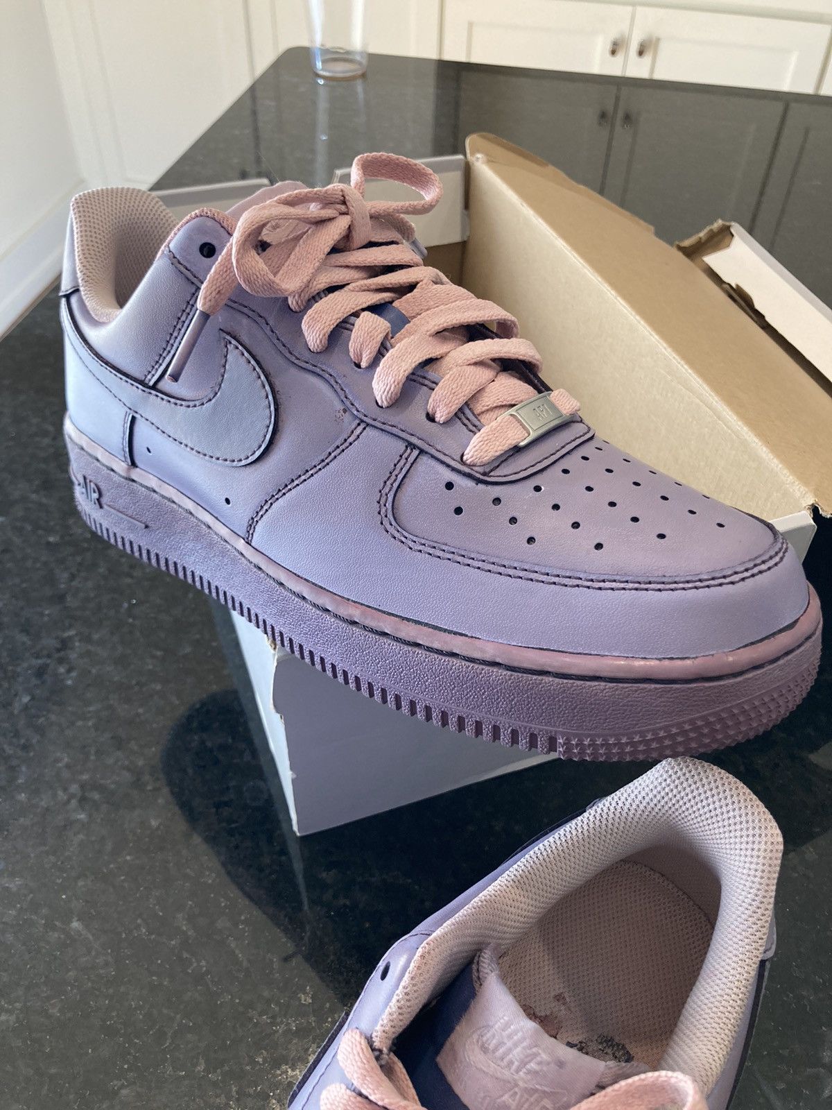 Nike AIR FORCE 1 Size US 8.5 / EU 41-42 - 4 Thumbnail