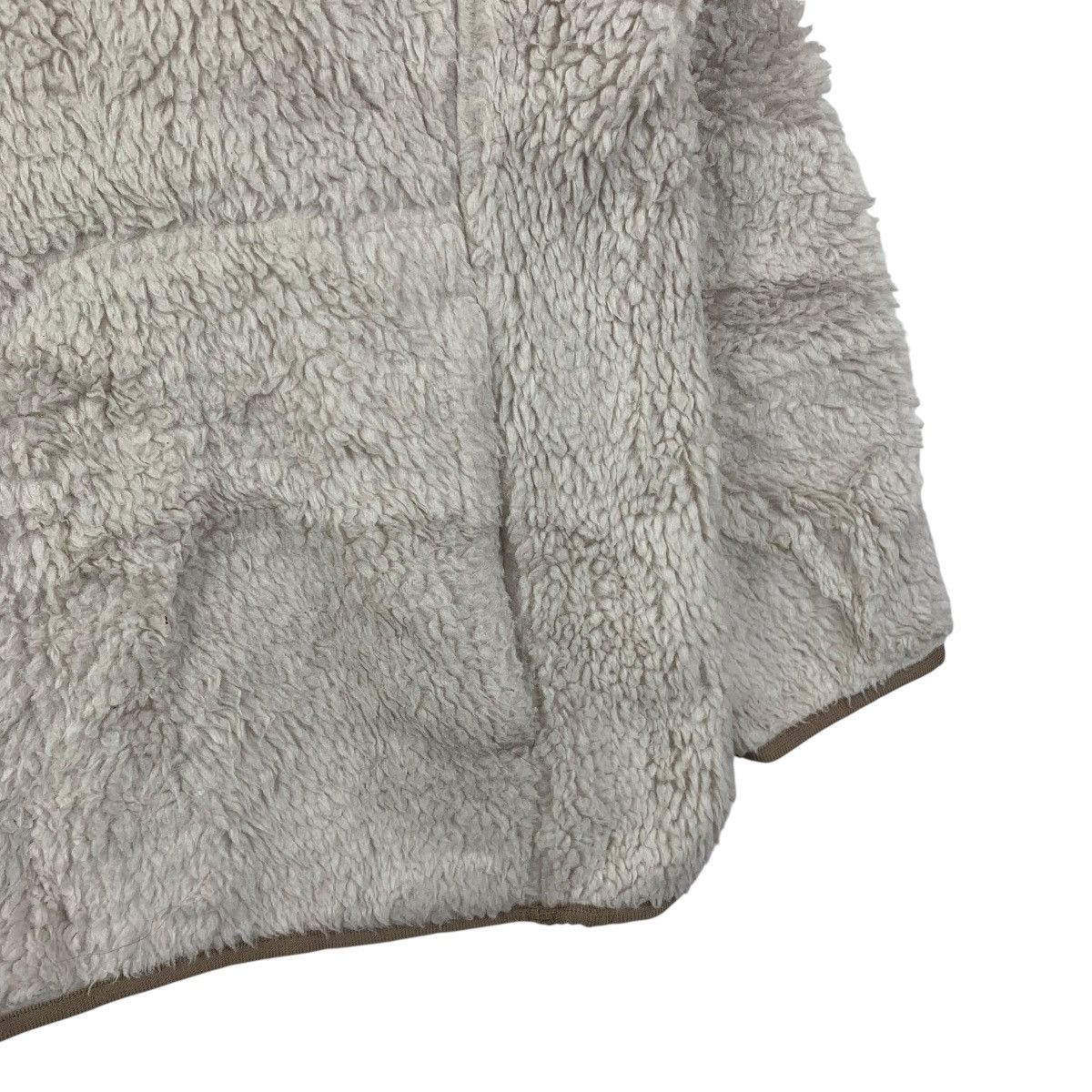 Uniqlo × White Mountaineering Uniqlo x White Mountaineering Beige Fleece Pullover Size US M / EU 48-50 / 2 - 5 Thumbnail