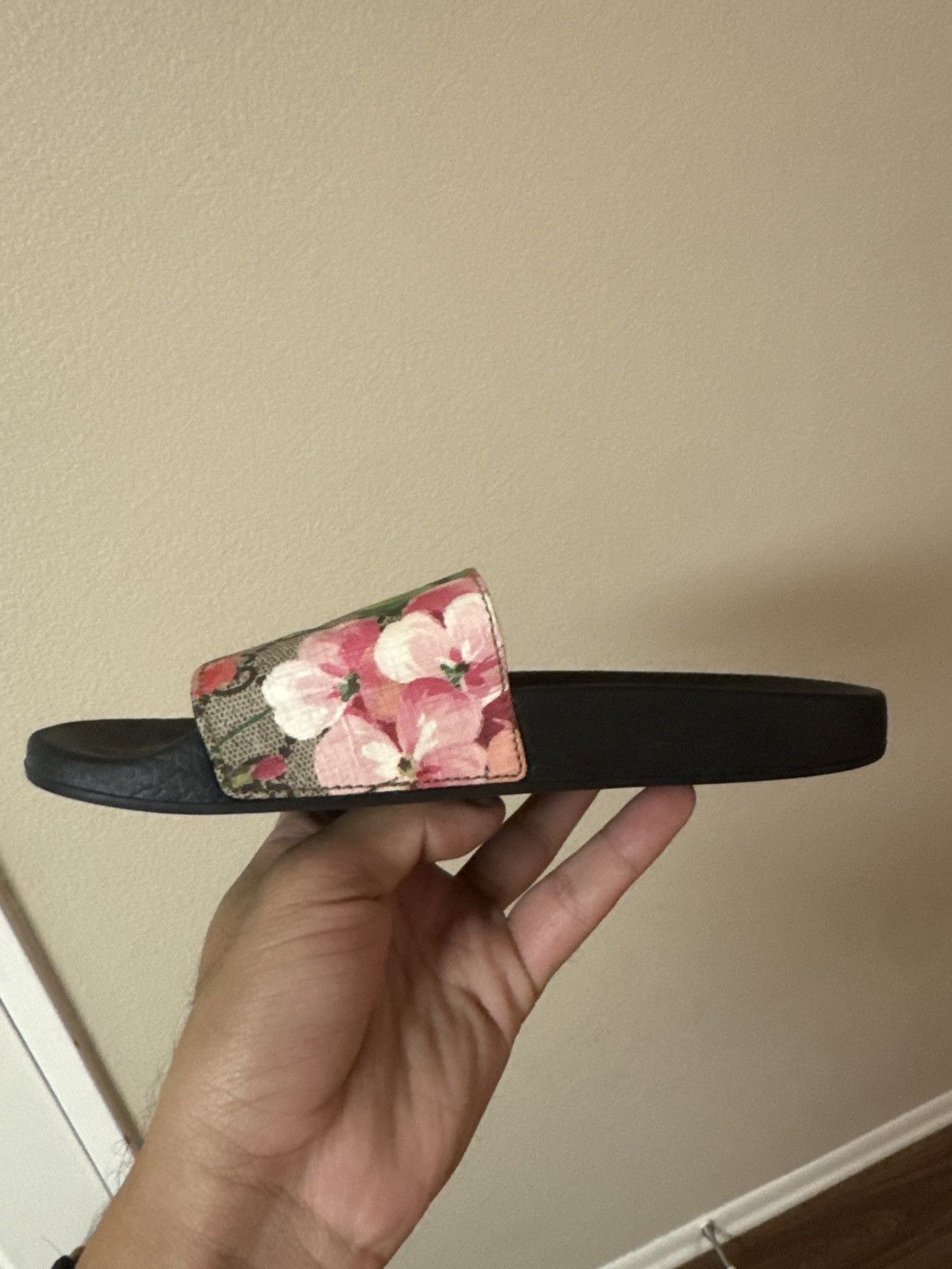 Gucci GUCCI SLIDES BLOOM SUPREME Size US 6 / IT 36 - 4 Thumbnail