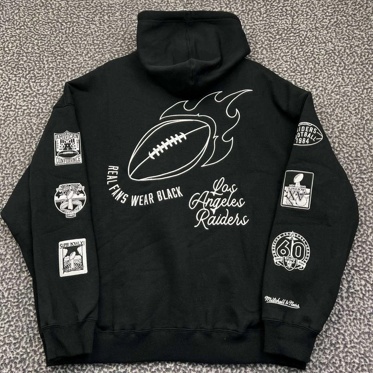 Mitchell & Ness Las Vegas Raiders Hoodie Men NFL Mitchell & Ness Pullover M Size US M / EU 48-50 / 2 - 2 Thumbnail