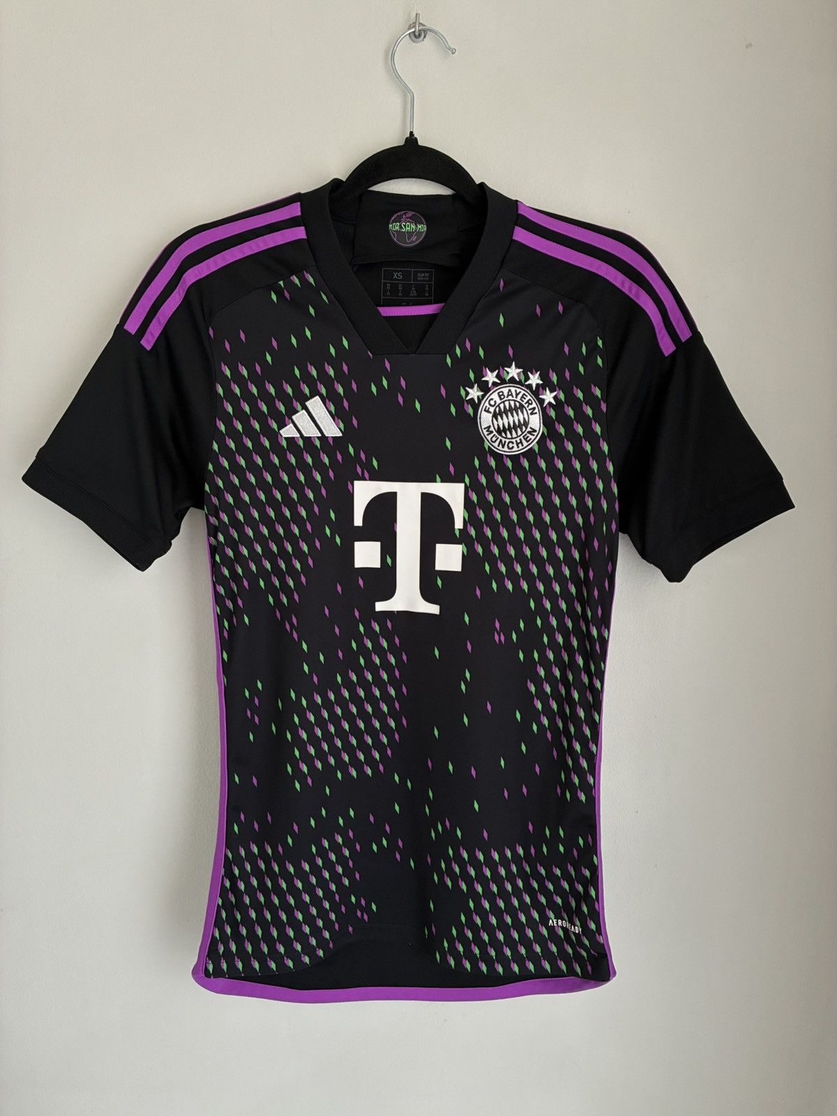 Adidas Adidas Bayern München Müller Jersey football soccer FC tee Size US XS / EU 42 / 0 - 2 Thumbnail