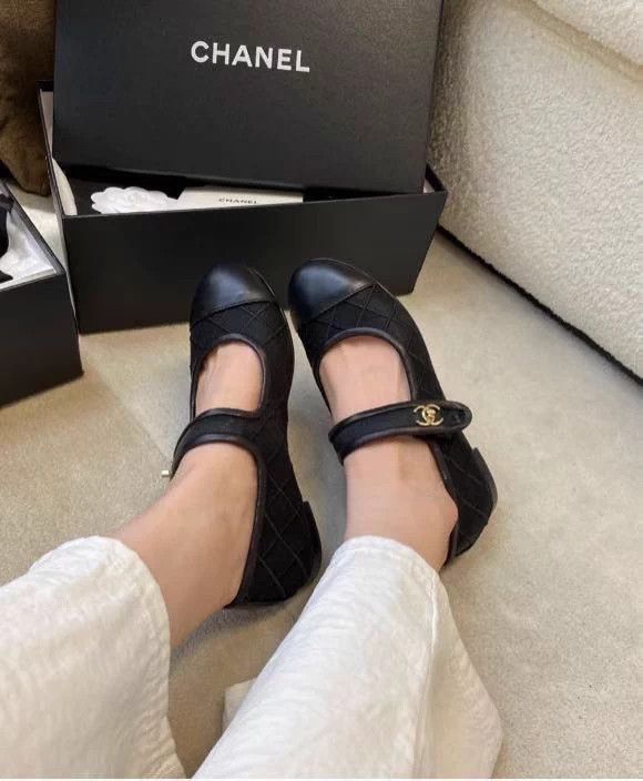 Chanel Chanel Coco Beach 25M Fabric Flat Mary Janes 37.5C 98 Size US 7 / IT 37 - 6 Thumbnail