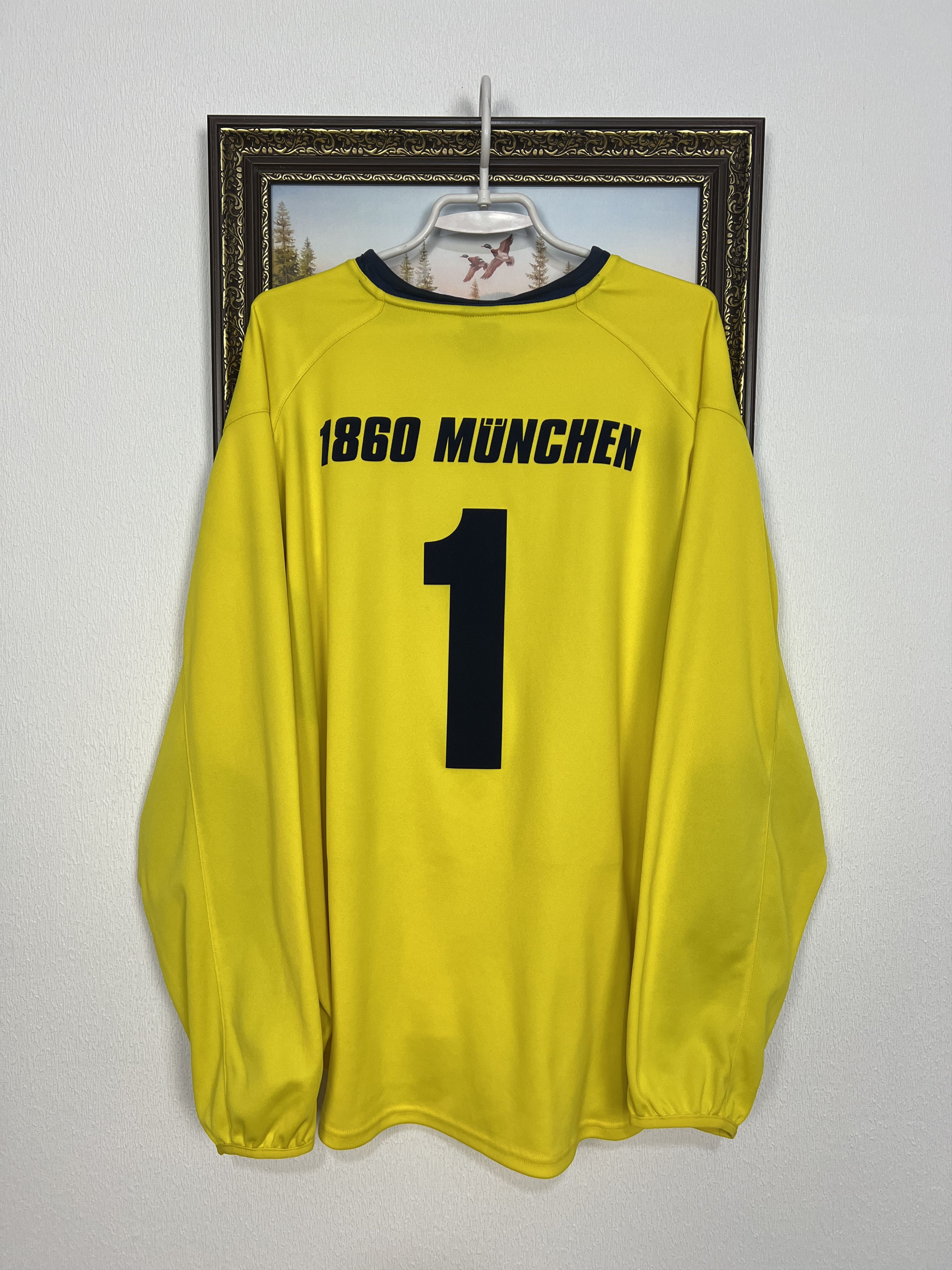 Nike 1860 Munich Goalkeeper football shirt Soccer Jersey Trikot Size US L / EU 52-54 / 3 - 9 Thumbnail