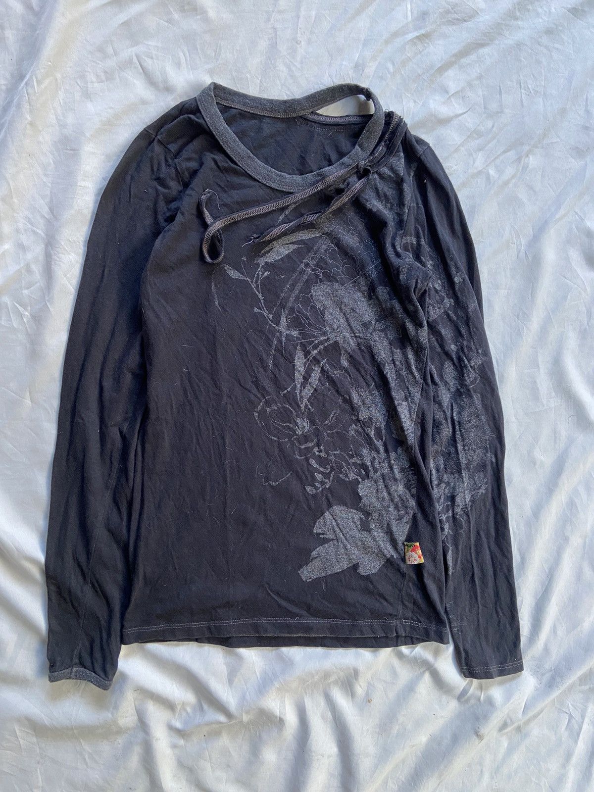 Beauty Beast JAPANESE SUKNAT DISTRESSED LONG SLEEVE Size US S / EU 44-46 / 1 - 1 Thumbnail